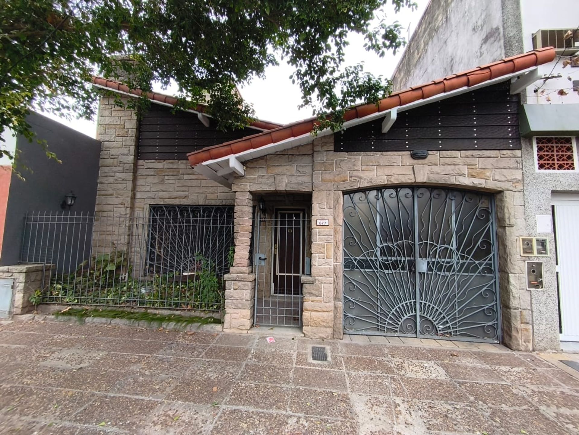 La Matanza Urquiza 600