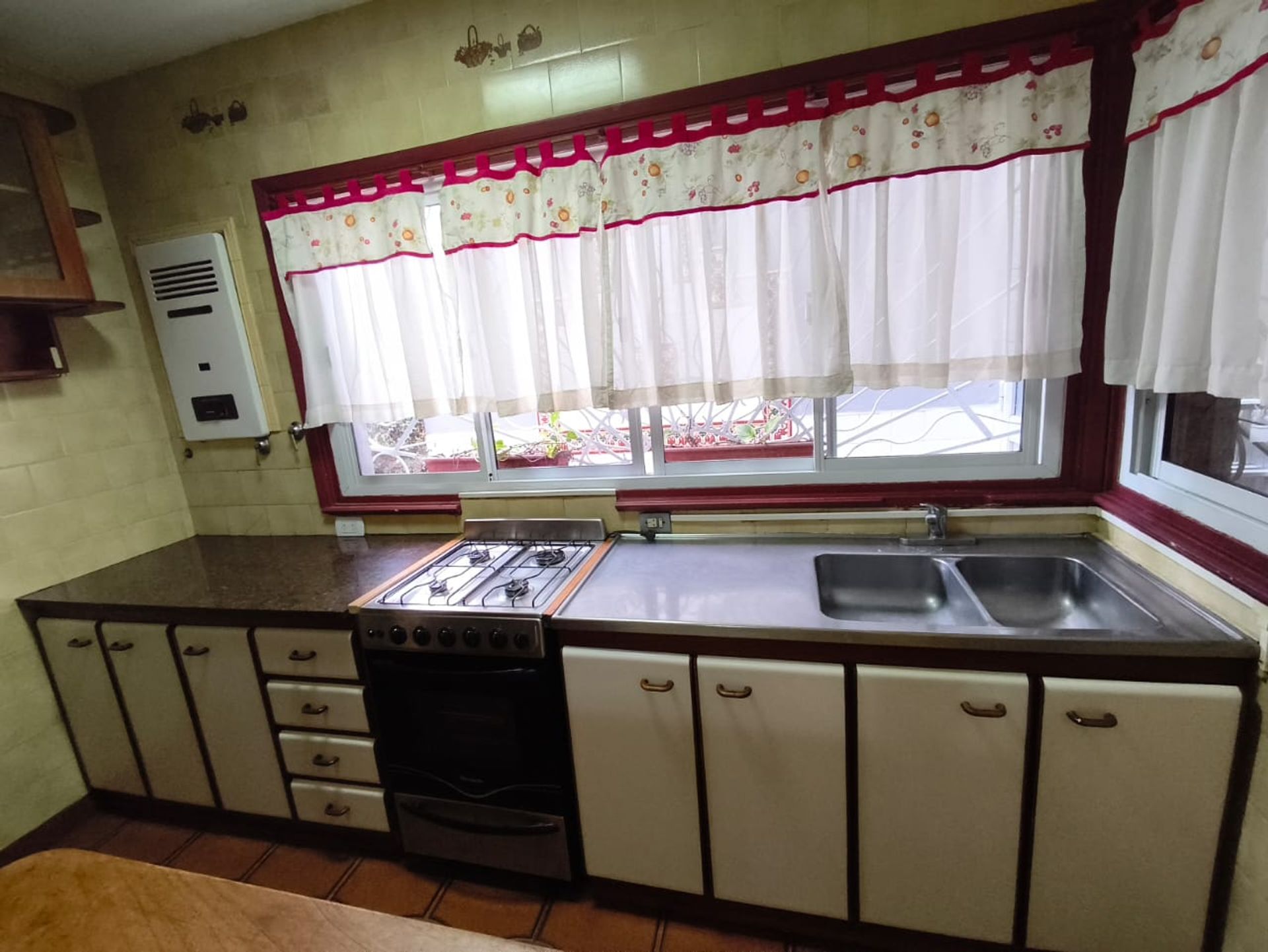 Casa en Alquiler en La Matanza, G.B.A. Zona Oeste - $ 1.500.000 | Inmoup - 7