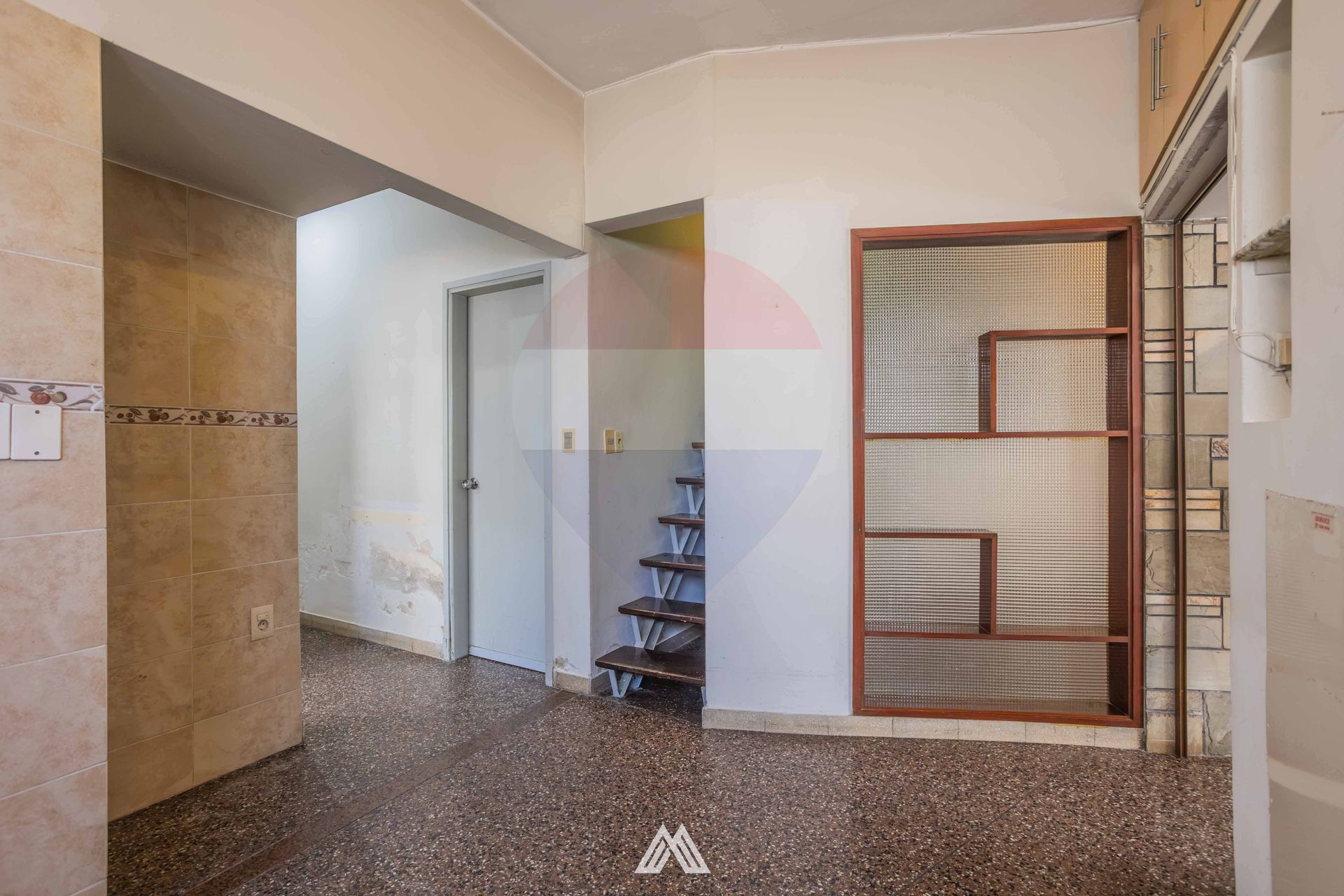 VENTA CASA 2 DORMITORIOS Y GARAJE BUCEO - 4