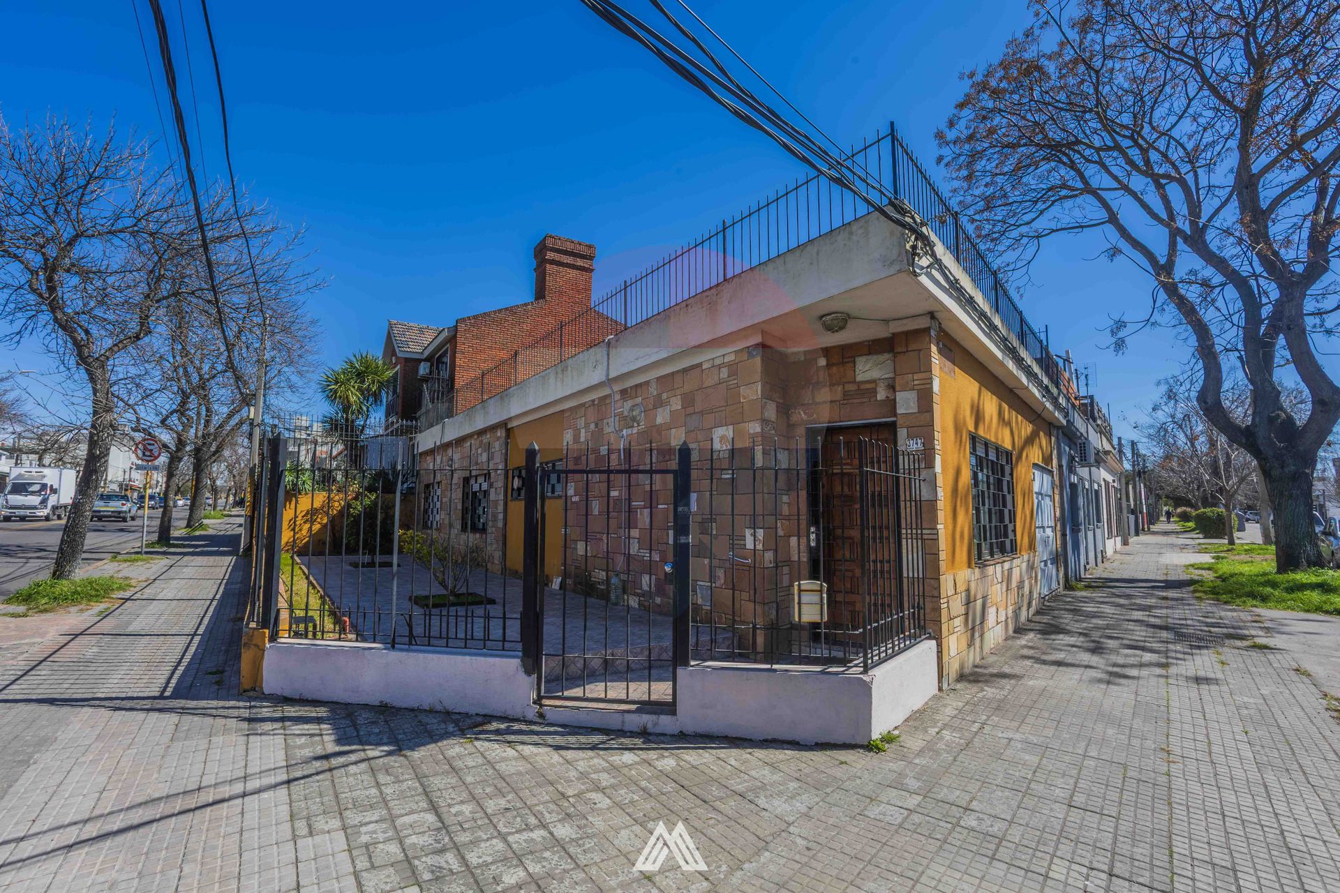VENTA CASA 2 DORMITORIOS Y GARAJE BUCEO - 18