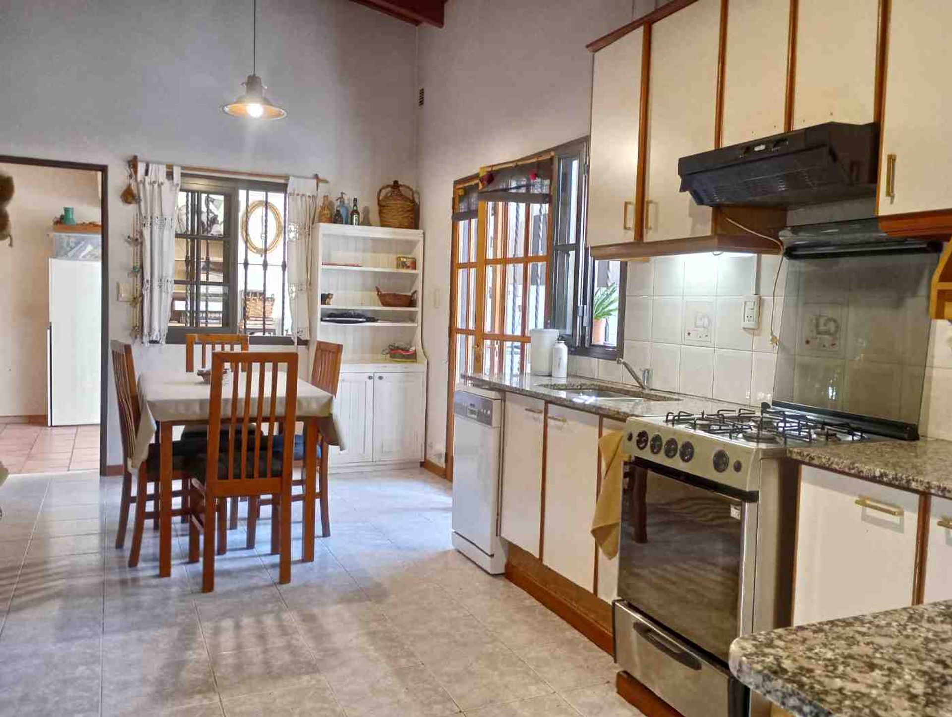 Casa en Venta en Guaymallen, Mendoza