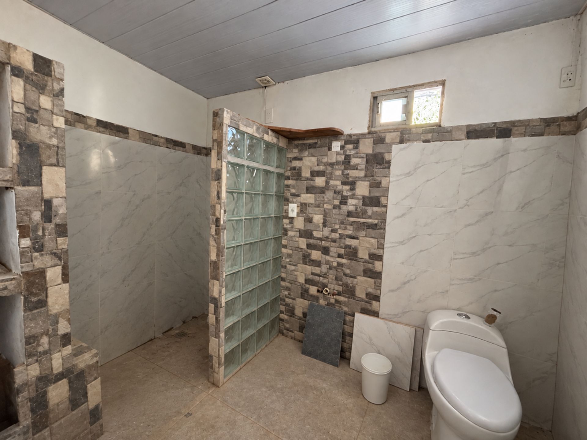 Alquiler casa 1 dormitorio con LOCAL en Pando - 11