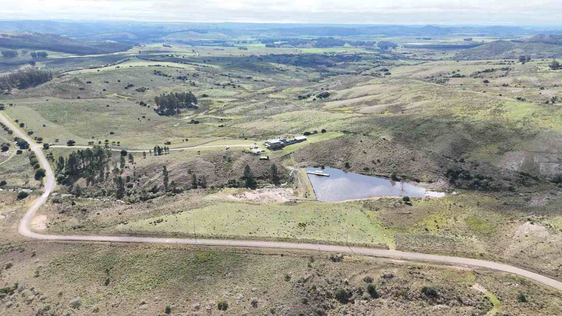 VENTA EMPRENDIMIENTO TURISTICO 52 HA - 6