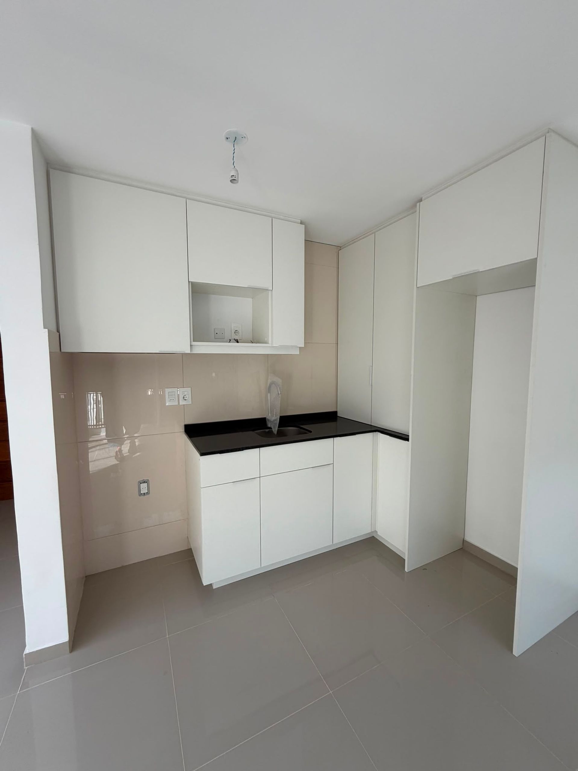 Venta monoambiente nuevo Isla de Flores y Frugoni - 17