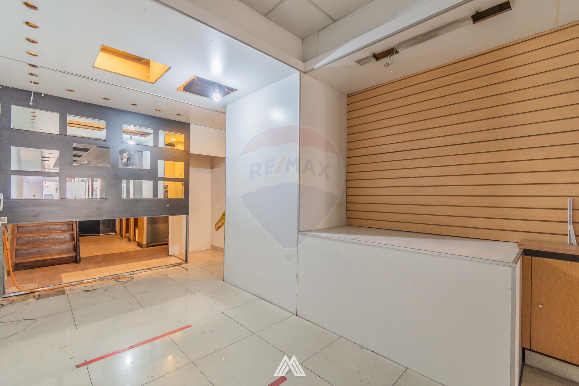 ALQUILER LOCAL COMERCIAL CORDON 18 DE JULIO - 4