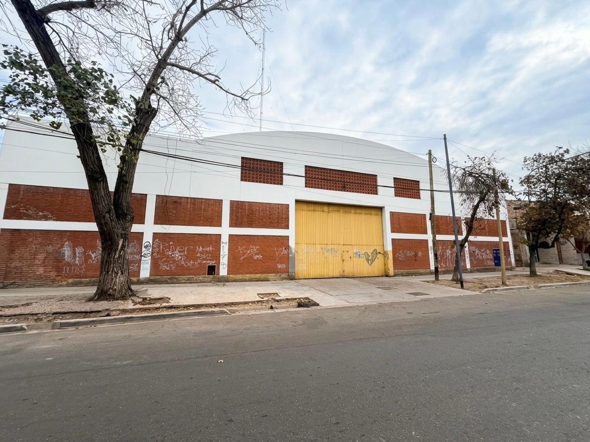 Galpon en Alquiler en Guaymallen, Mendoza