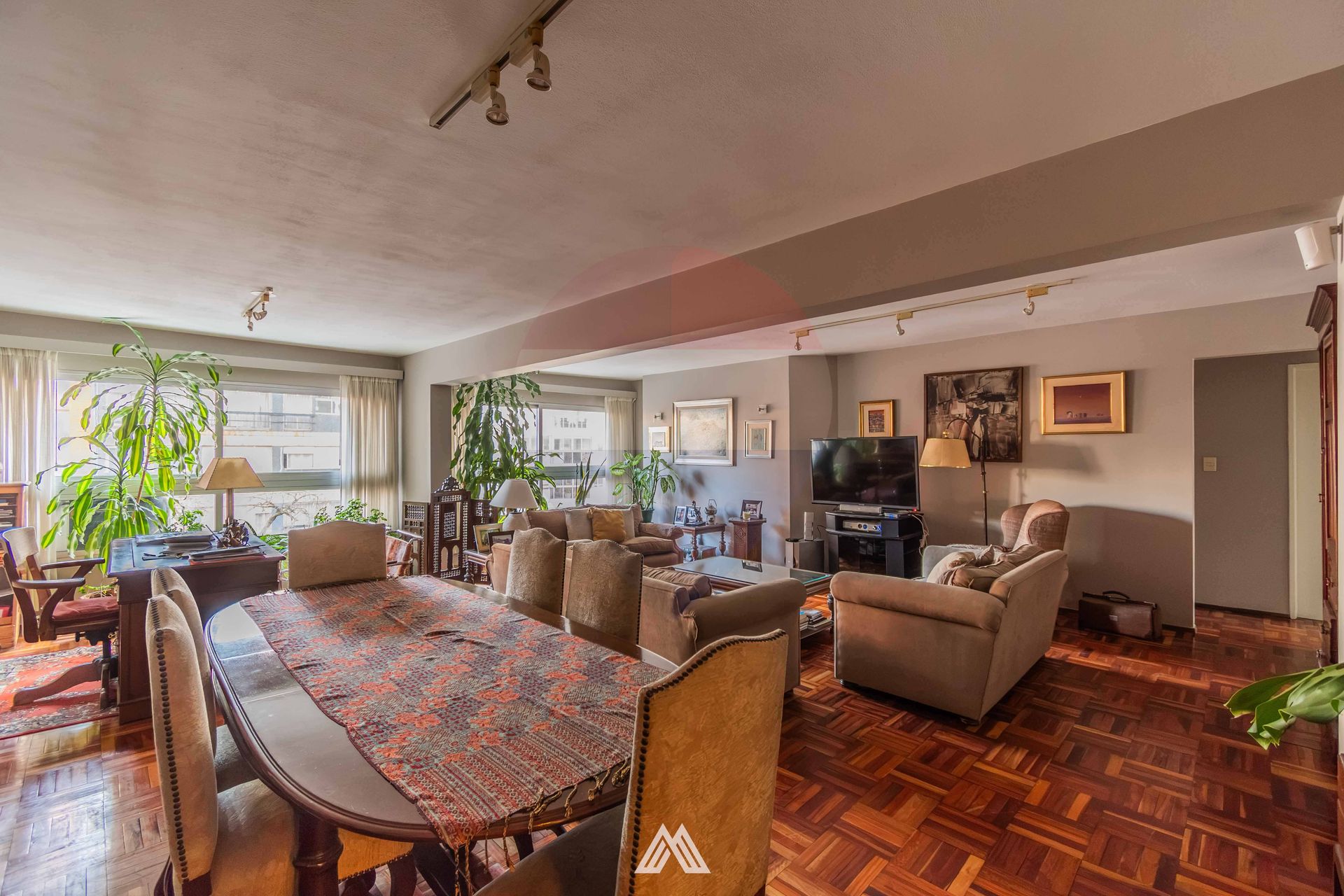 VENTA DE APARTAMENTO 5 DORMITORIOS EN POCITOS - 2
