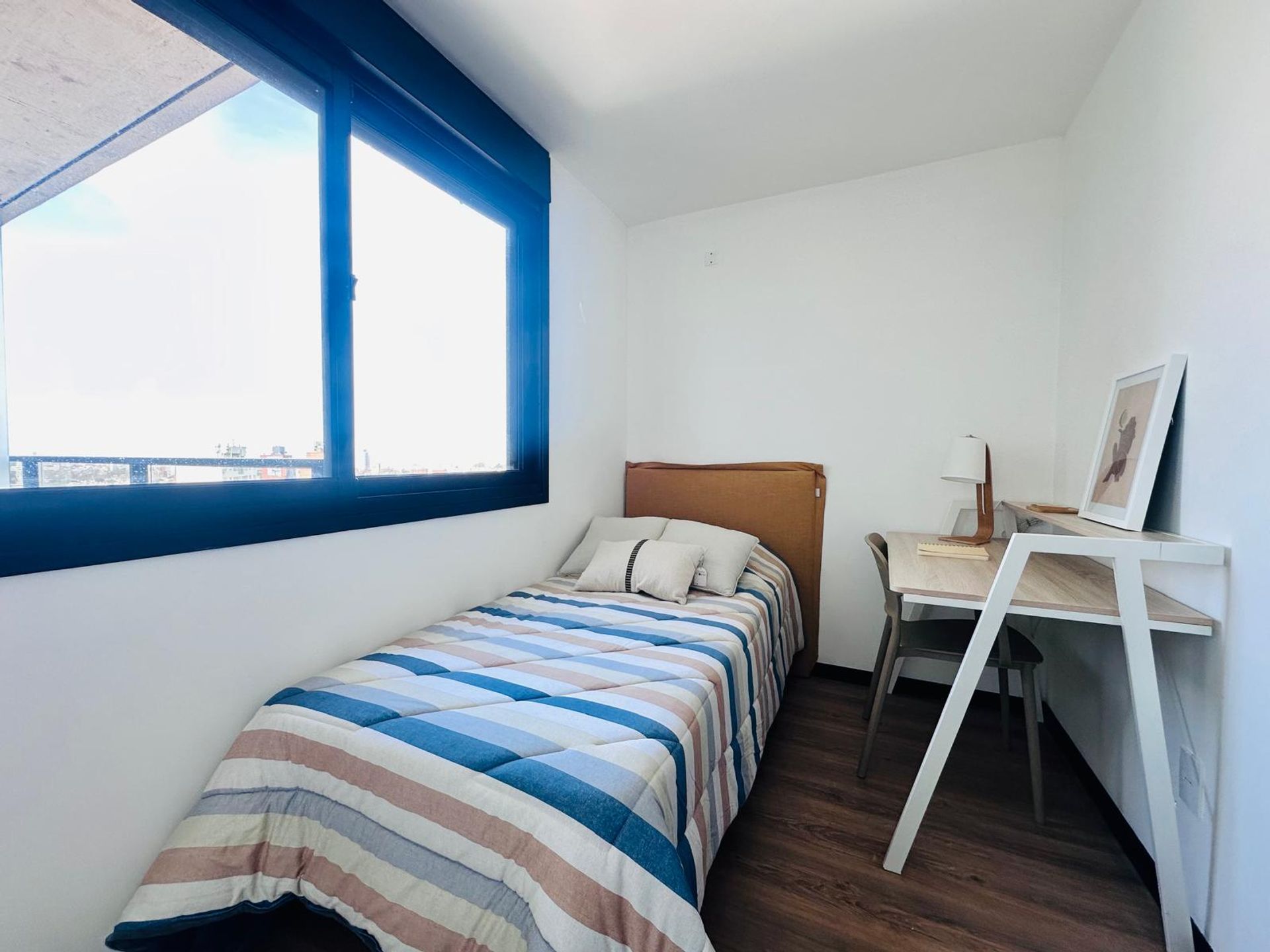 Venta apto 2 dorm terr. a estrenar, Parque Batlle - 12