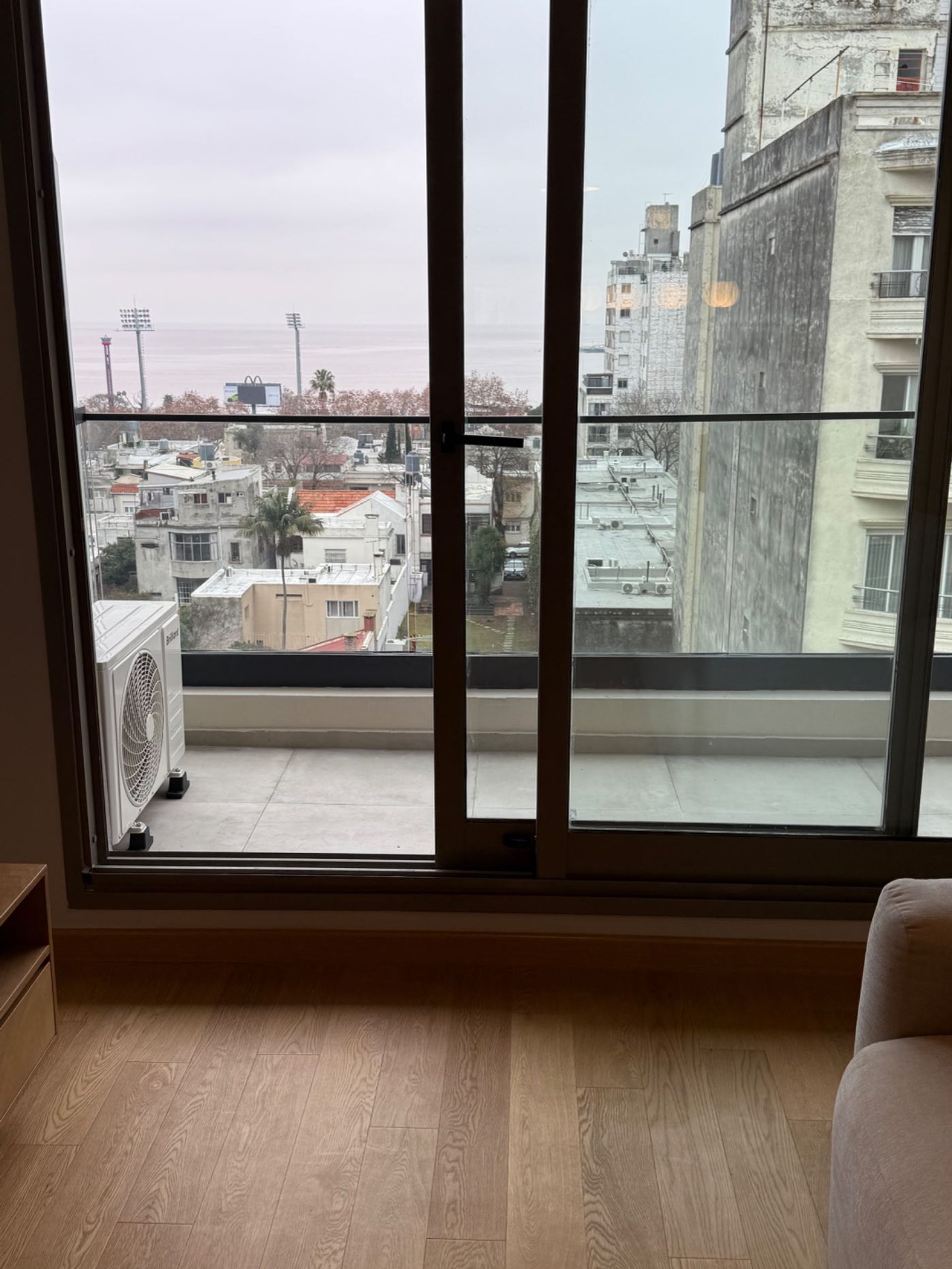 Alquila apartamento Parque Rod&oacute; 1 dormitorio - 3
