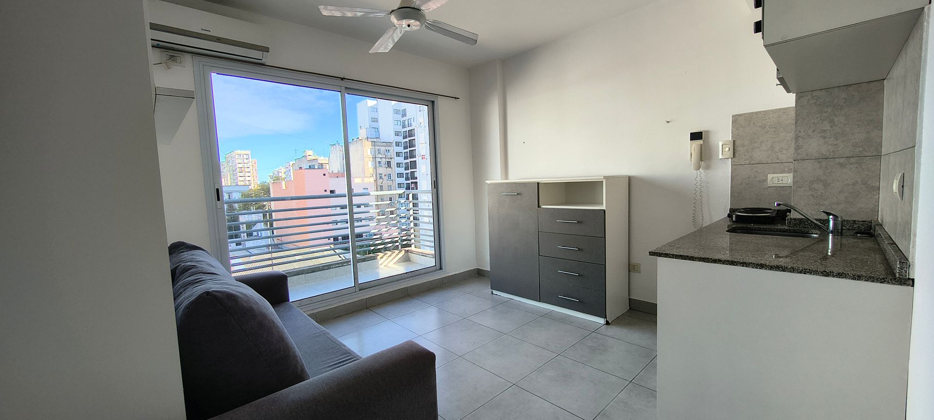 Departamento en Bartolomé Mitre 3200