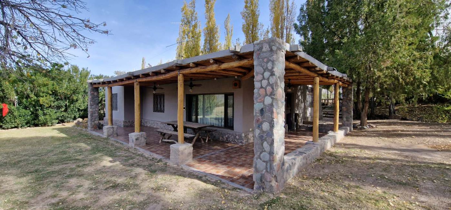 Casa Quinta en Venta en Calingasta, San Juan