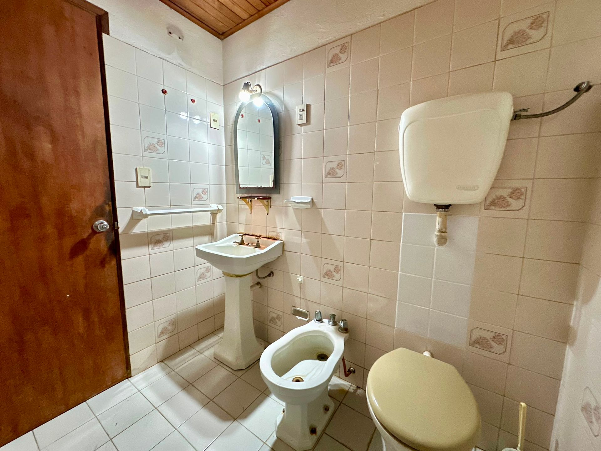 GRAN CASA EN VENTA 5 DORMITORIOS - 15