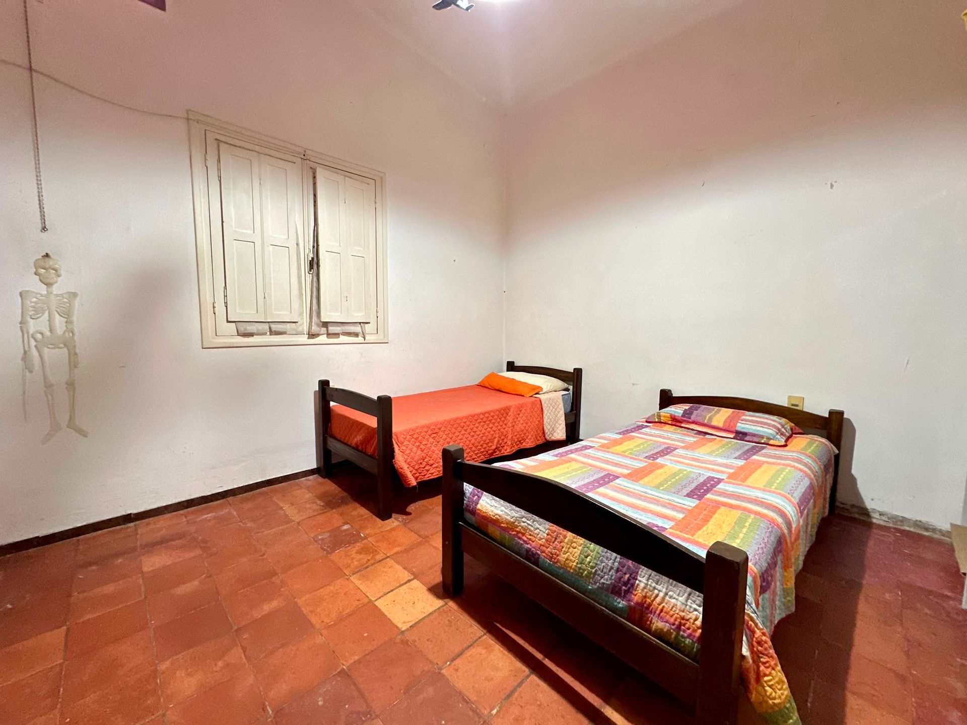 GRAN CASA EN VENTA 5 DORMITORIOS - 12