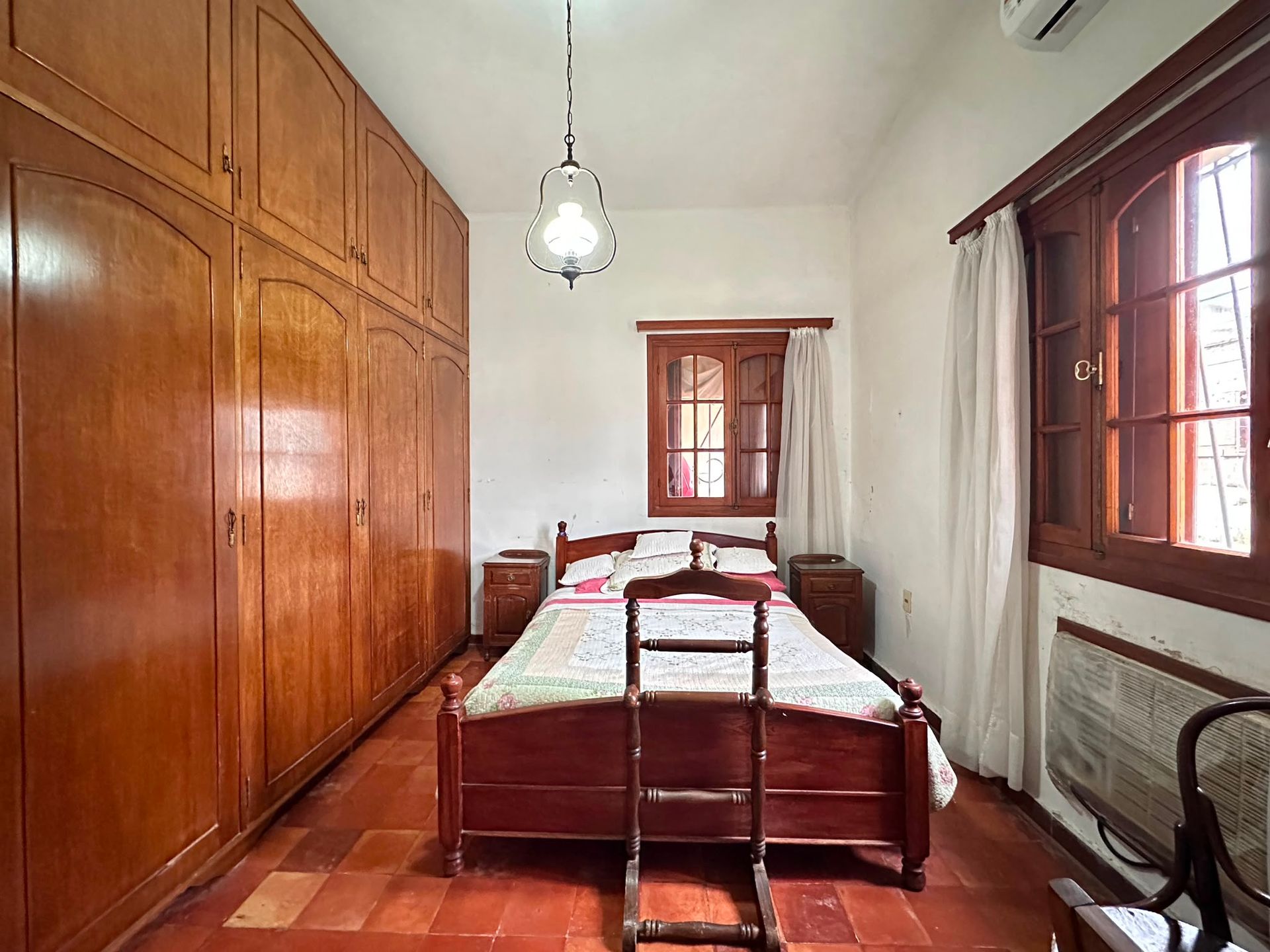 GRAN CASA EN VENTA 5 DORMITORIOS - 7