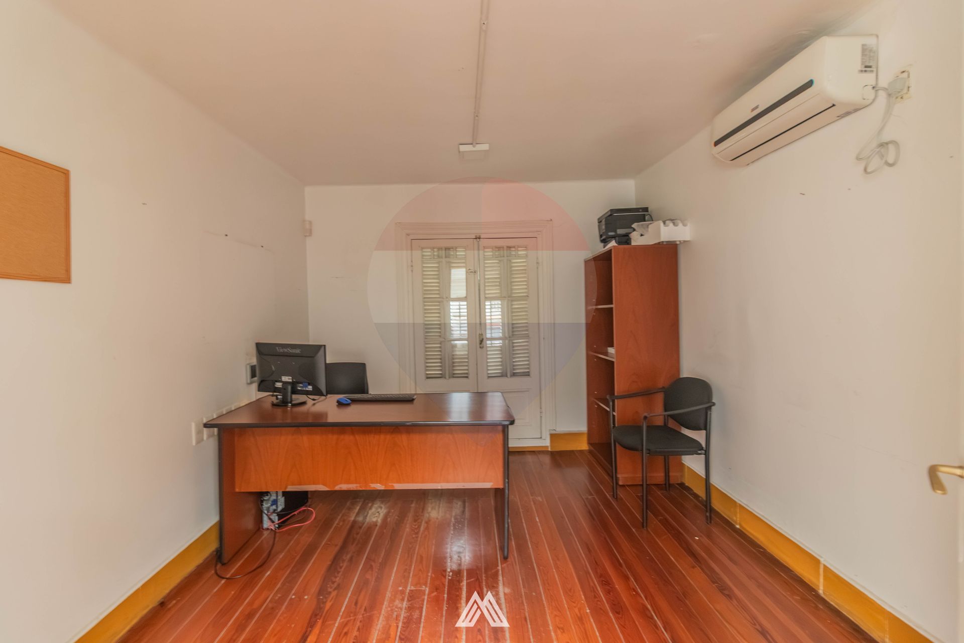 VENTA CASA PU. CON GARAJE Y FONDO, PARQUE BATLLE - 13