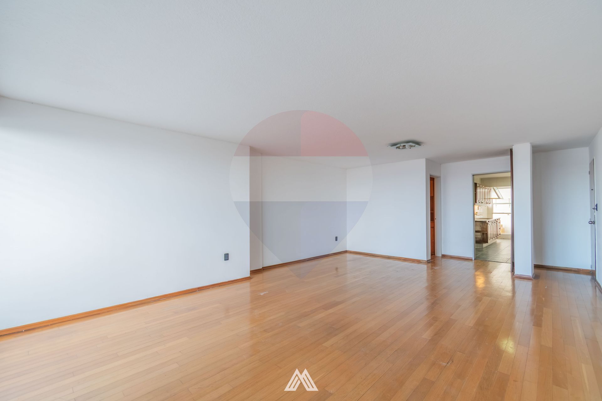 Alquiler Apto 3 dorm+ serv, 2 gje, Pocitos - 4