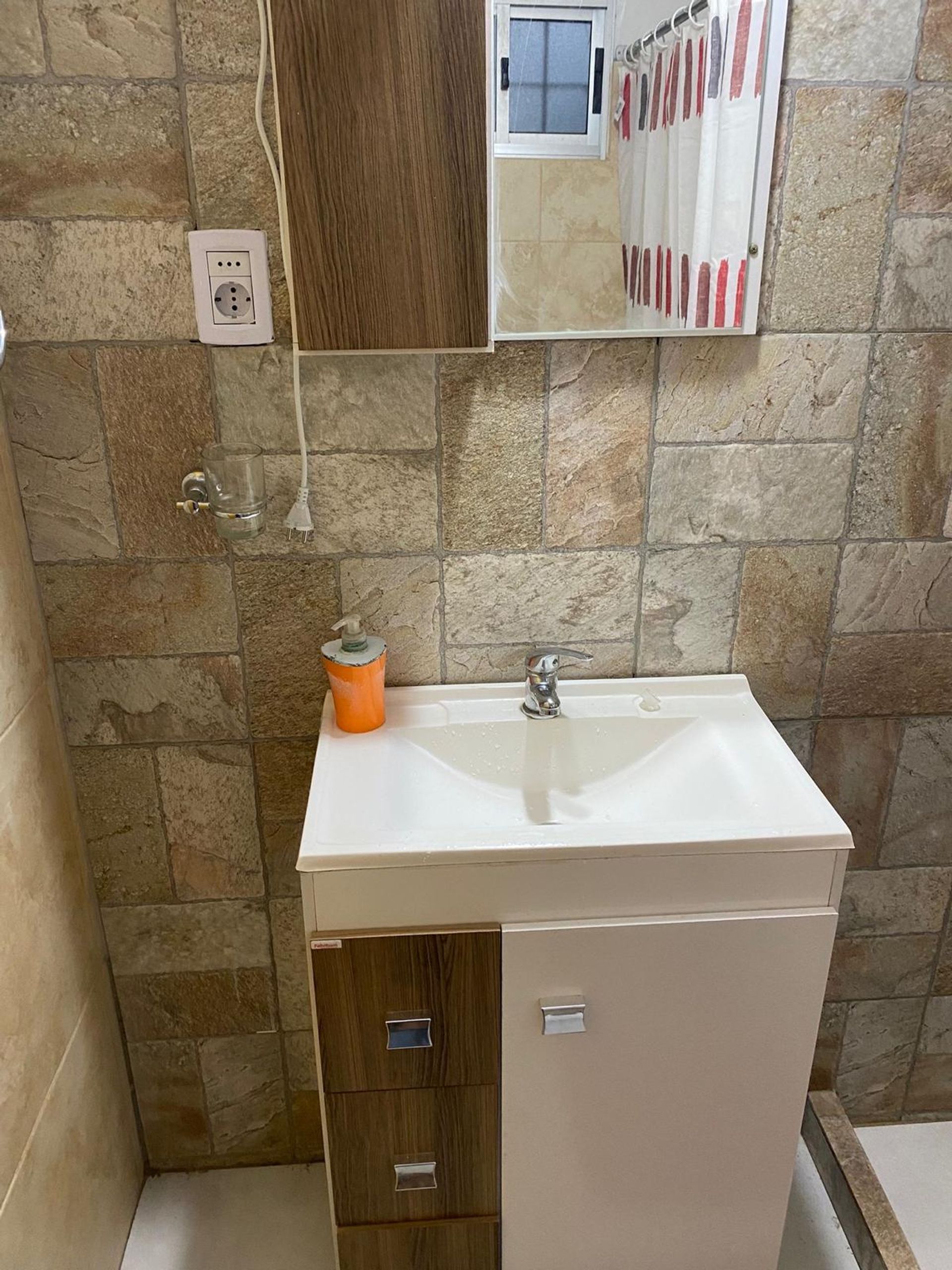 VENTA CASA DOS DORMITORIOS MAS BARBACOA SAN LUIS - 11