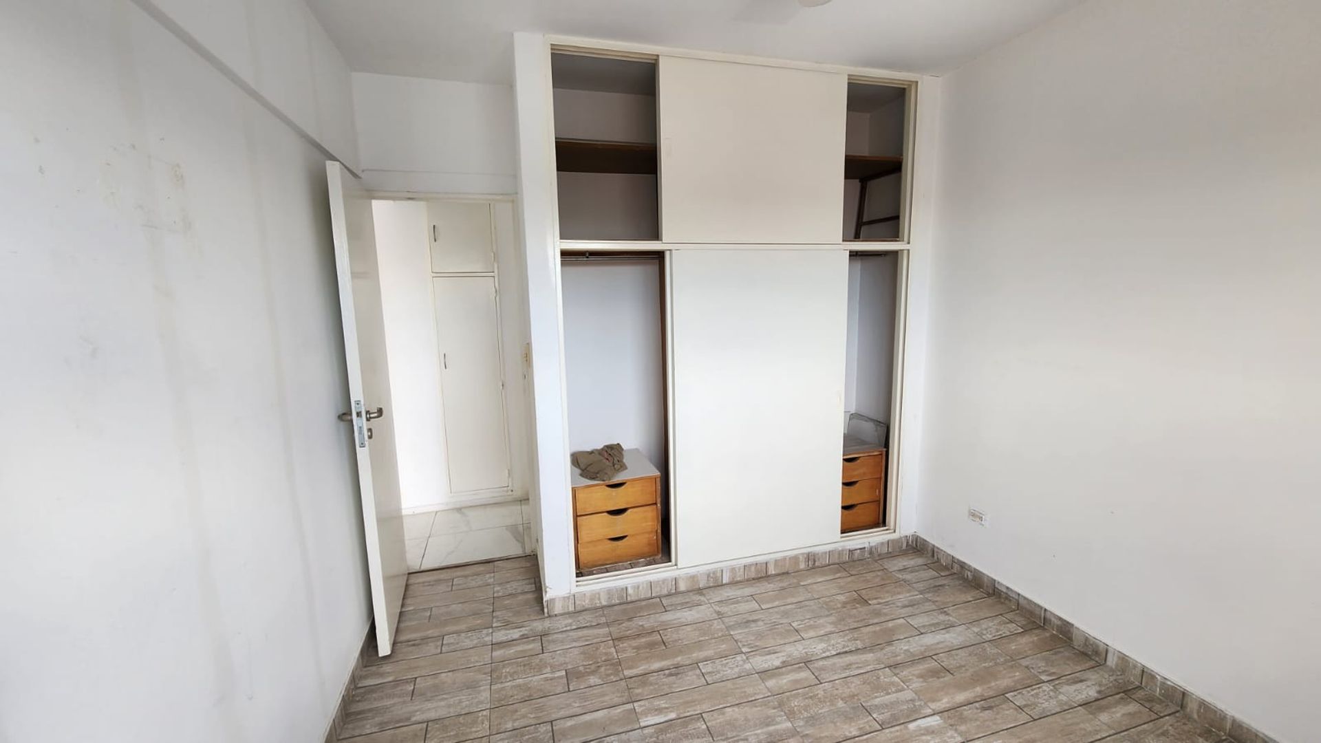 Departamento en Venta en Tres de Febrero, G.B.A. Zona Oeste