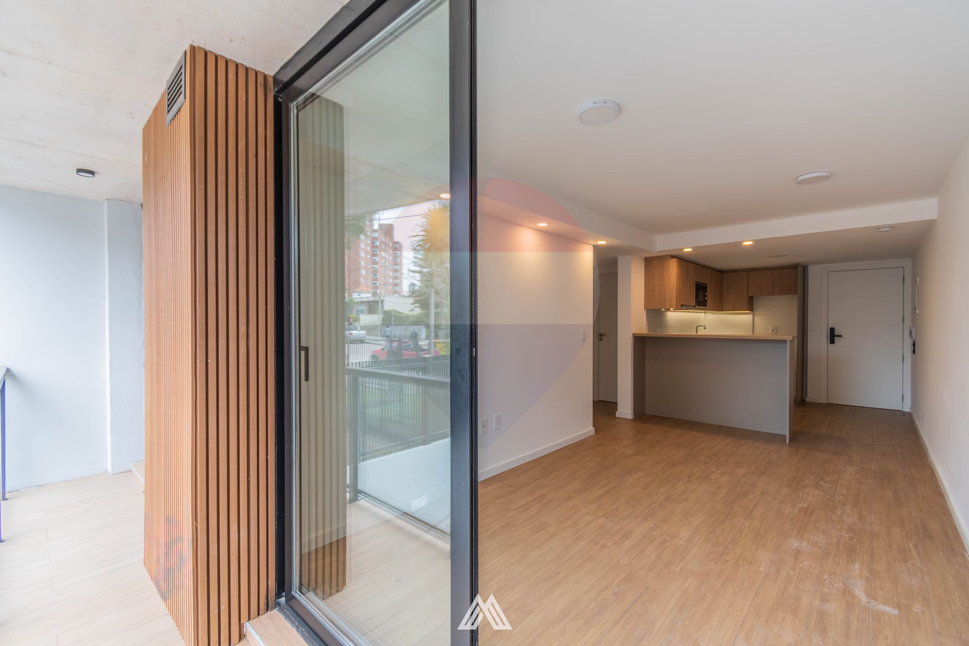 ALQUILER en MALVIN 1 Dormitorio COCHERA y BALCÓN - 7