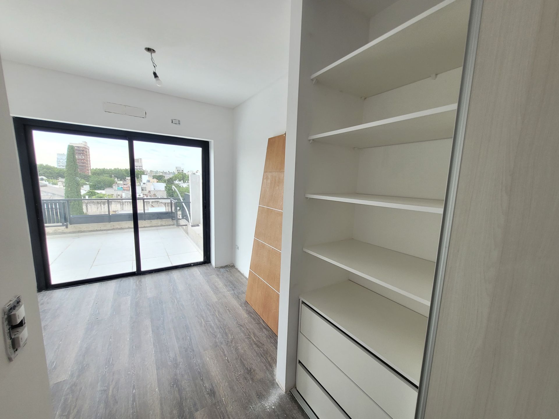 VENTA DEPTO 3 AMB C/ BCON ATERRAZADO A ESTRENAR - 4