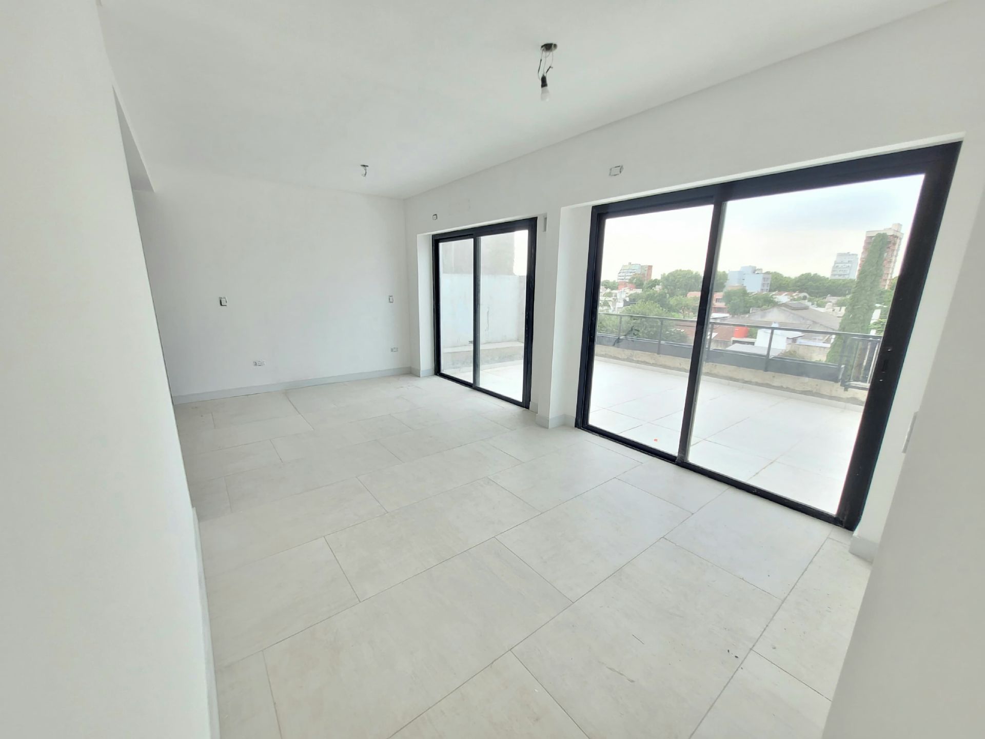VENTA DEPTO 3 AMB C/ BCON ATERRAZADO A ESTRENAR - 3