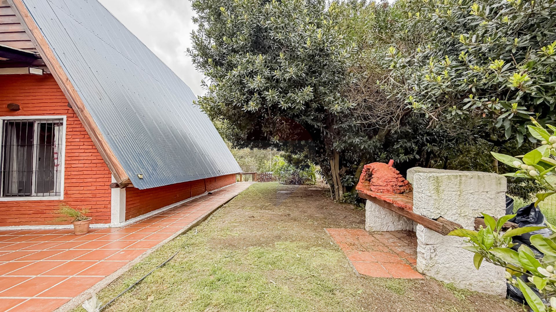 VENTA HERMOSA CASA LA FLORESTA 3 DORM+BARBACOA - 13