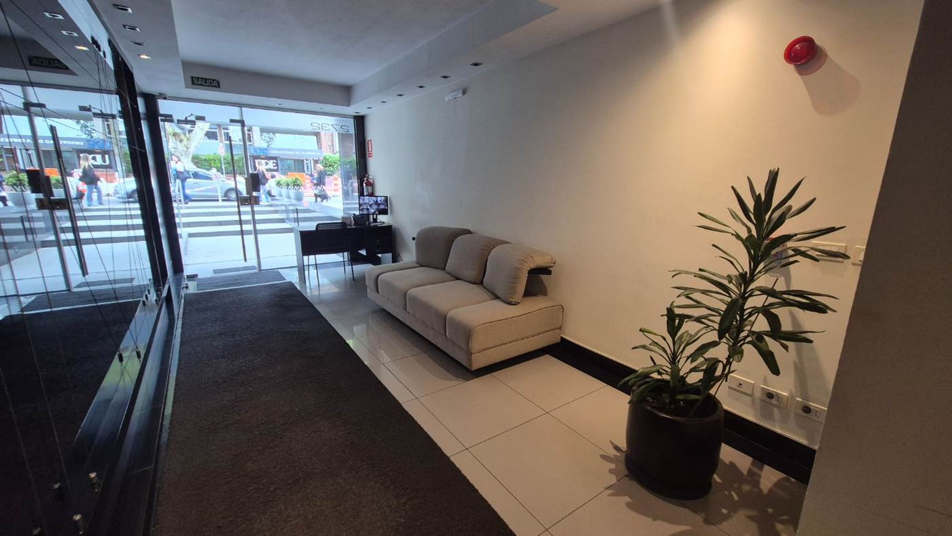 Venta Monoambiente Punta Carretas al frente - 10