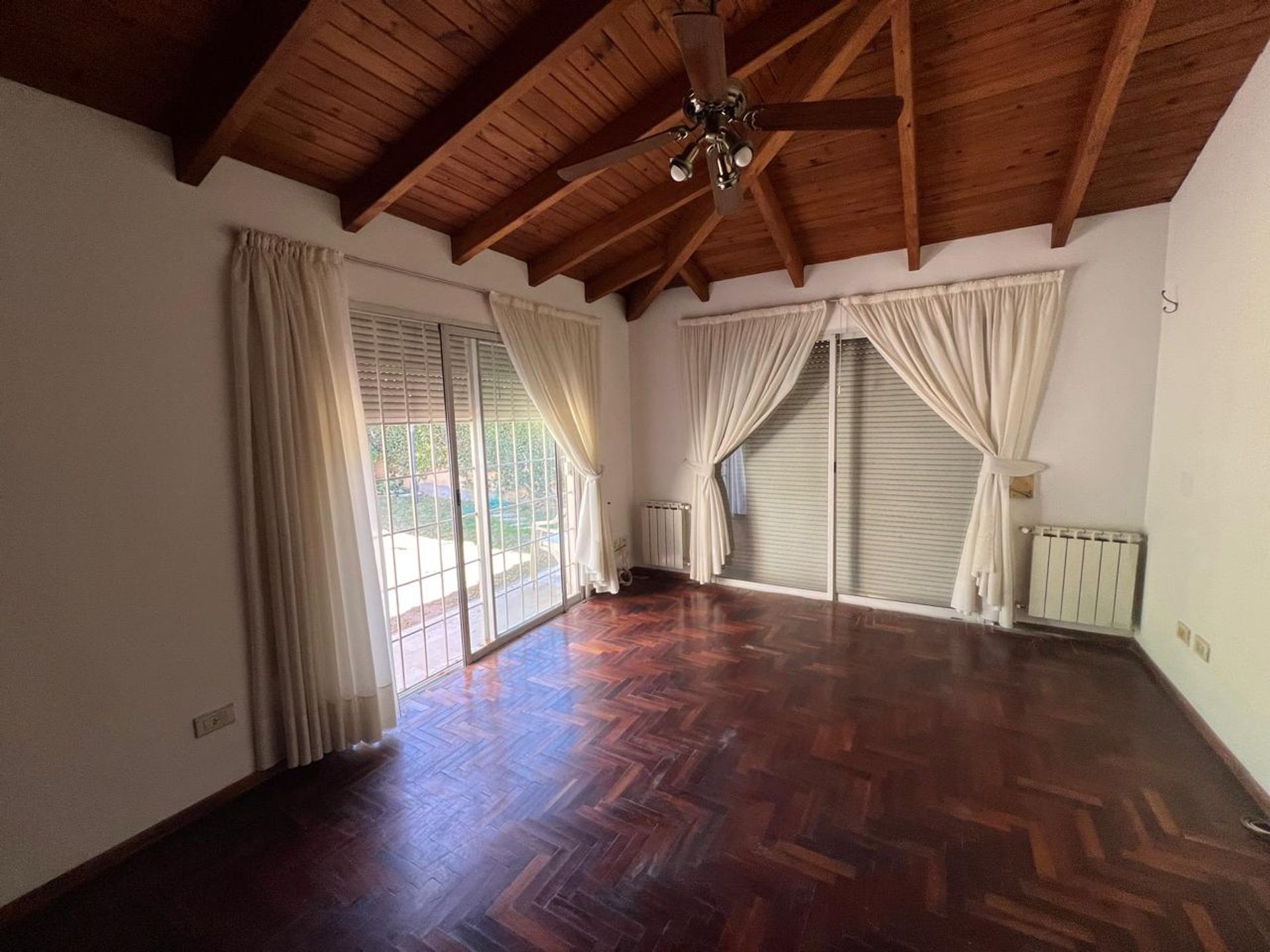 Casa en Alquiler en Capital, Mendoza - USD 2.300 | Inmoup - 7