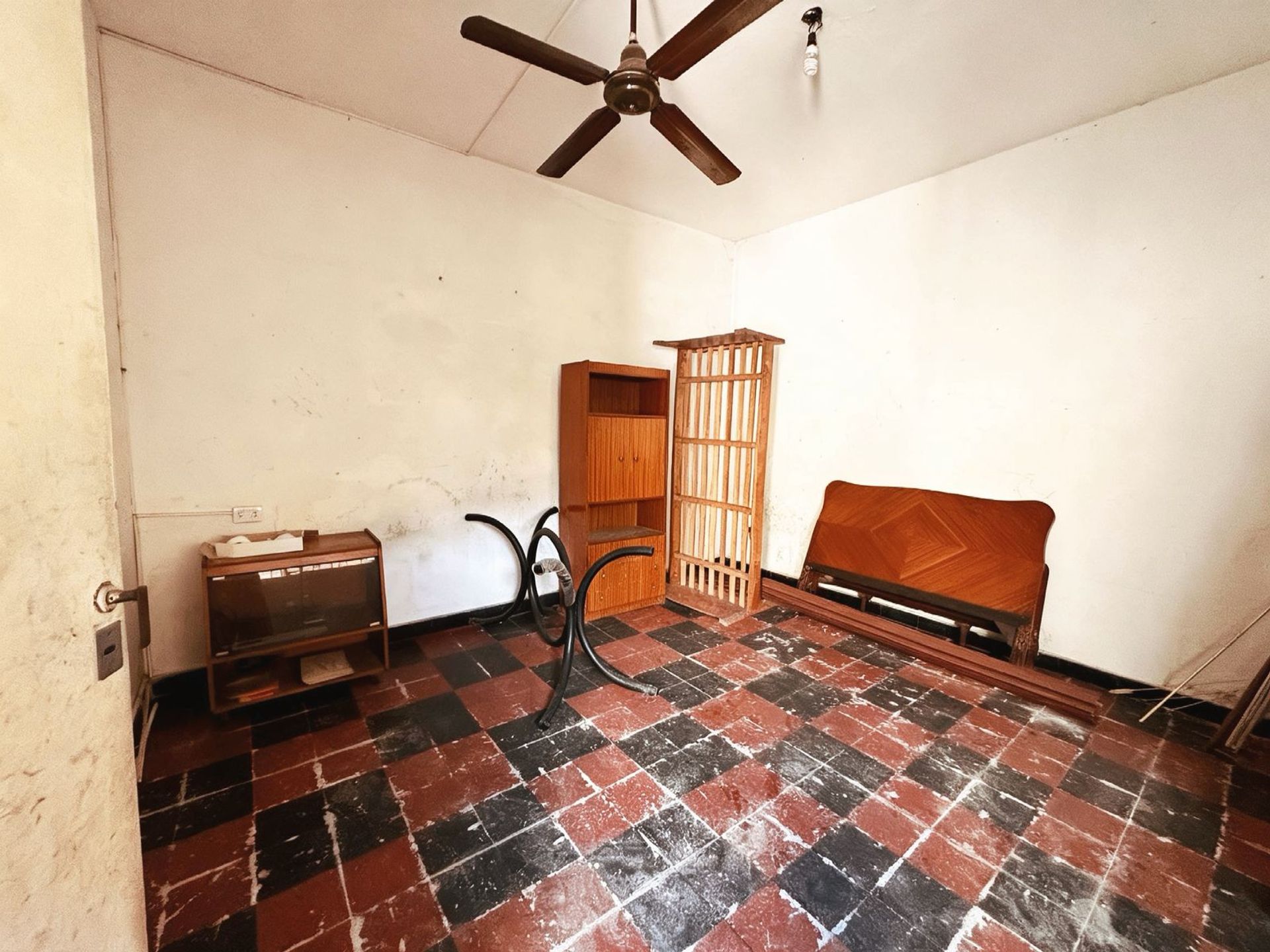 P H en Venta en General San Martin, G.B.A. Zona Norte - USD 76.000 | Inmoup - 22
