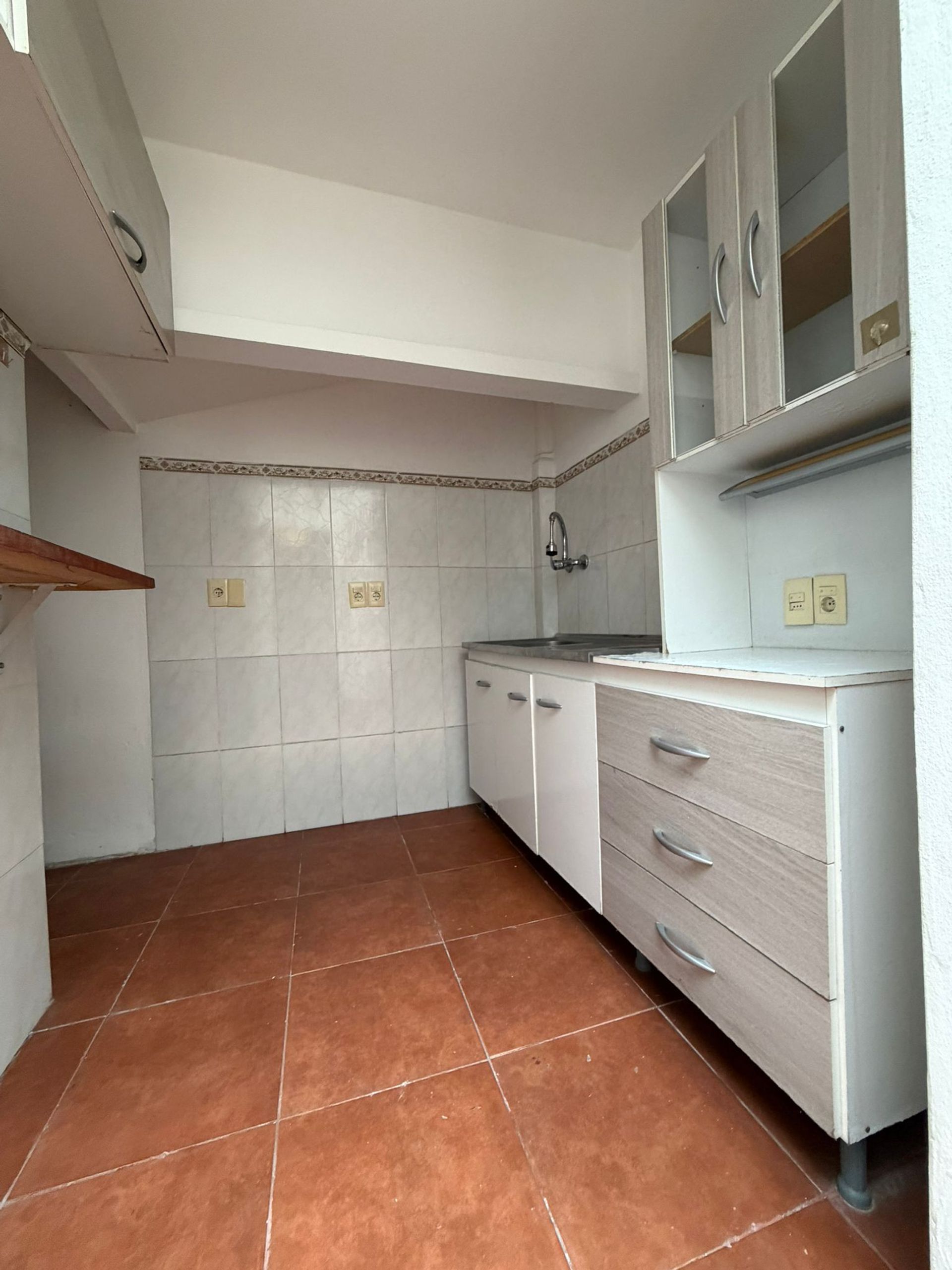 Venta apto 2 o 3 dorm., azotea, Atahualpa. - 8