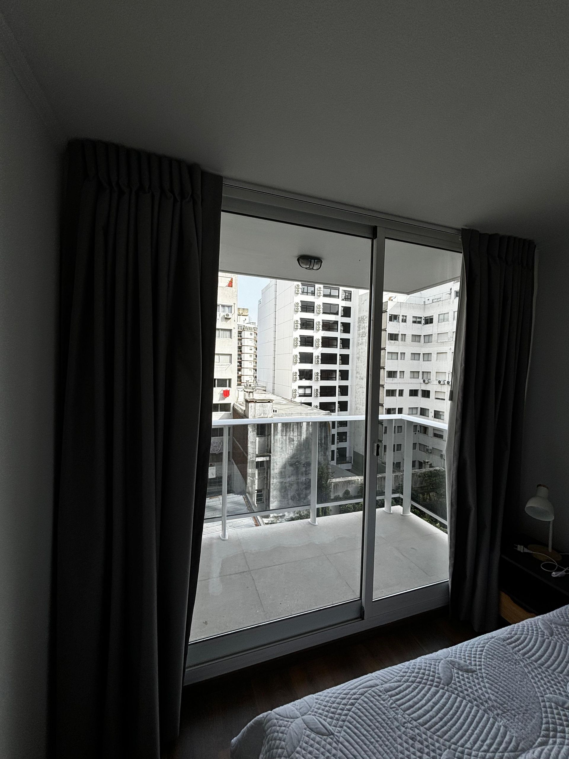 Venta de apartamento amoblado con renta en Pocitos - 4