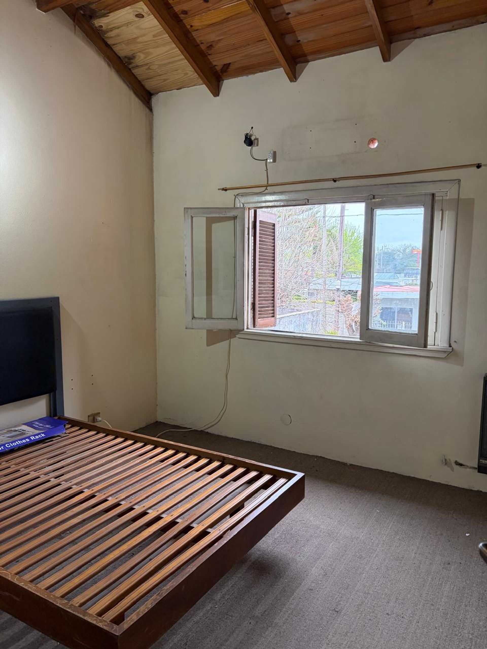 Casa en Alquiler en Moron, G.B.A. Zona Oeste