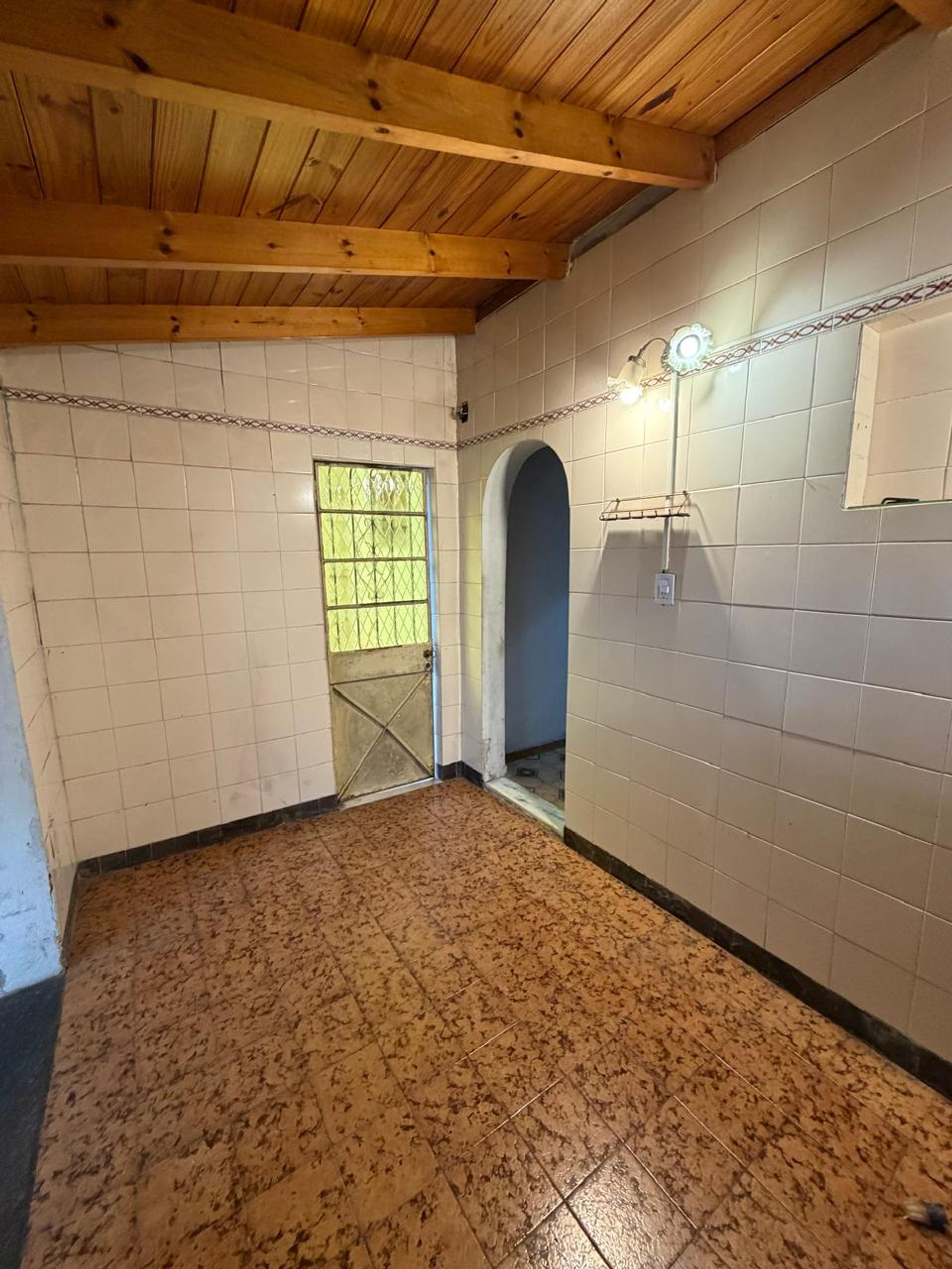Casa en Alquiler en Moron, G.B.A. Zona Oeste