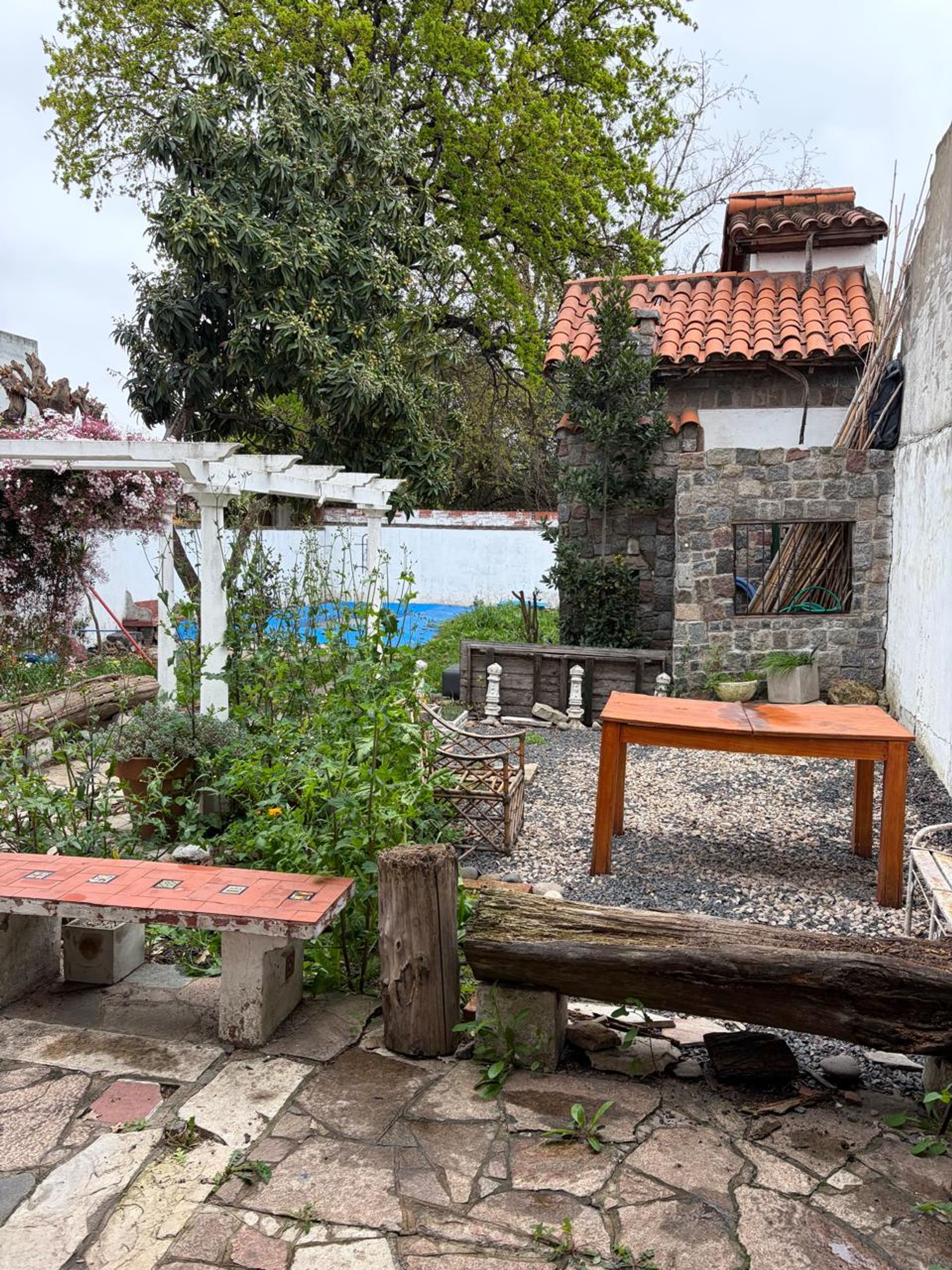 Casa en Alquiler en Moron, G.B.A. Zona Oeste