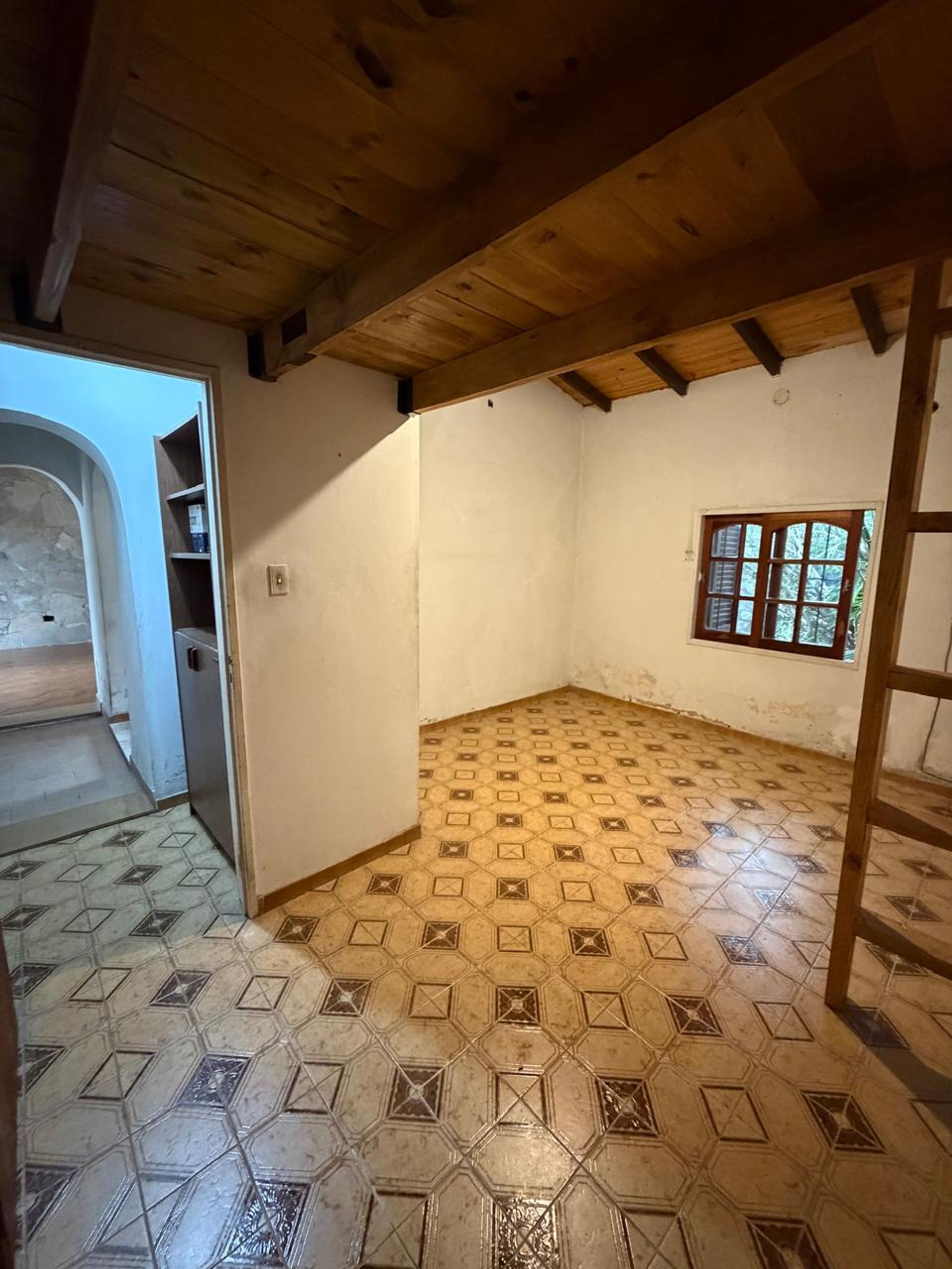 Casa en Alquiler en Moron, G.B.A. Zona Oeste