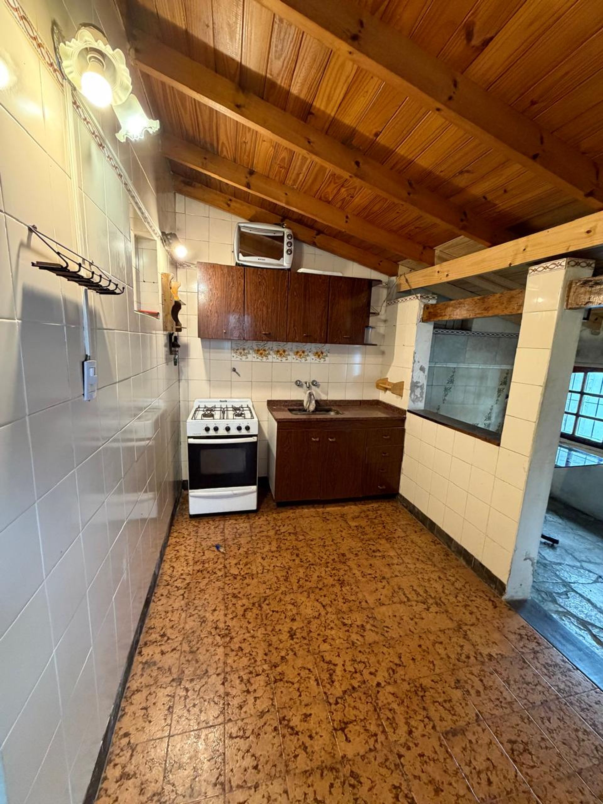 Casa en Alquiler en Moron, G.B.A. Zona Oeste