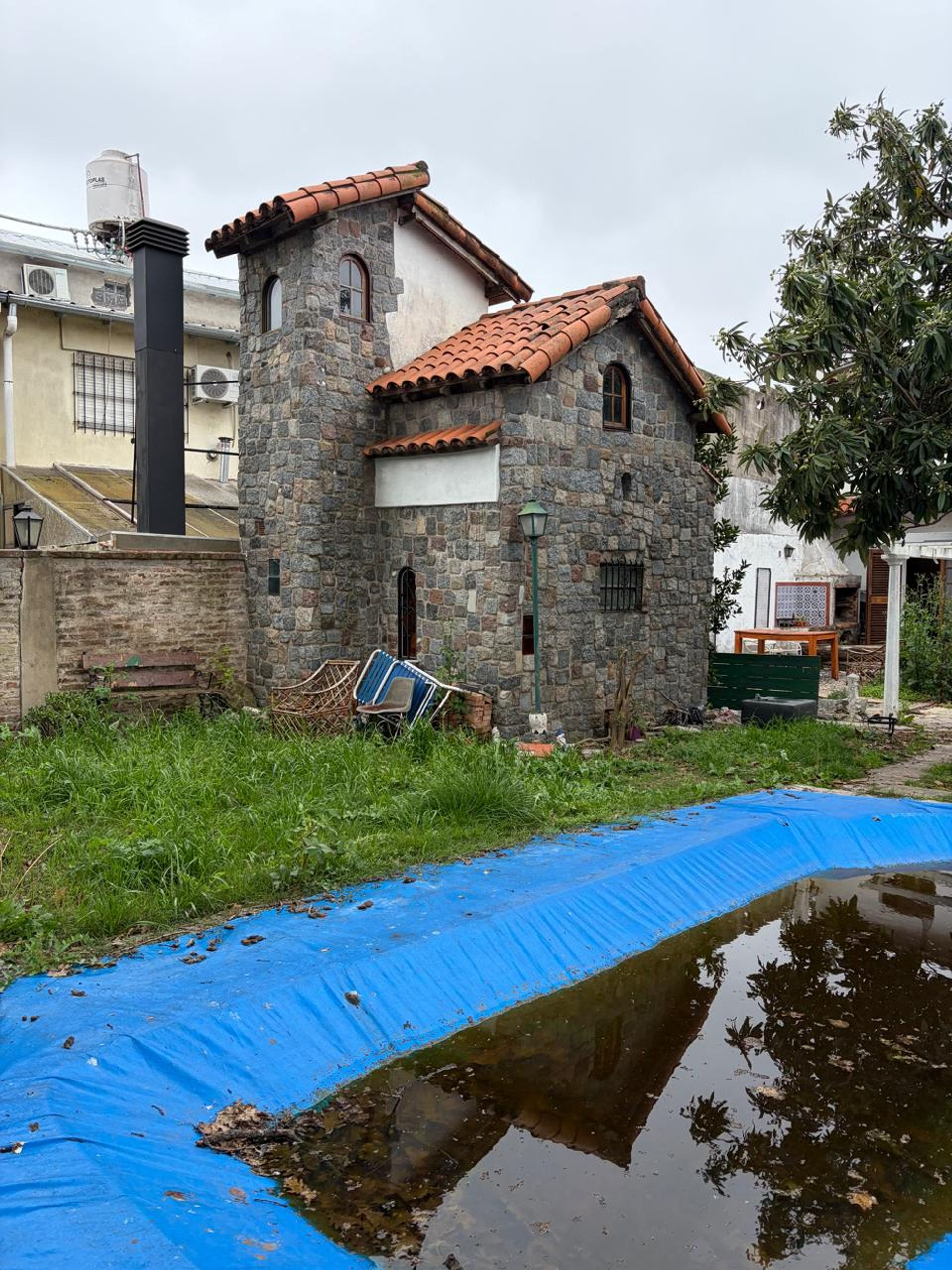 Casa en Alquiler en Moron, G.B.A. Zona Oeste