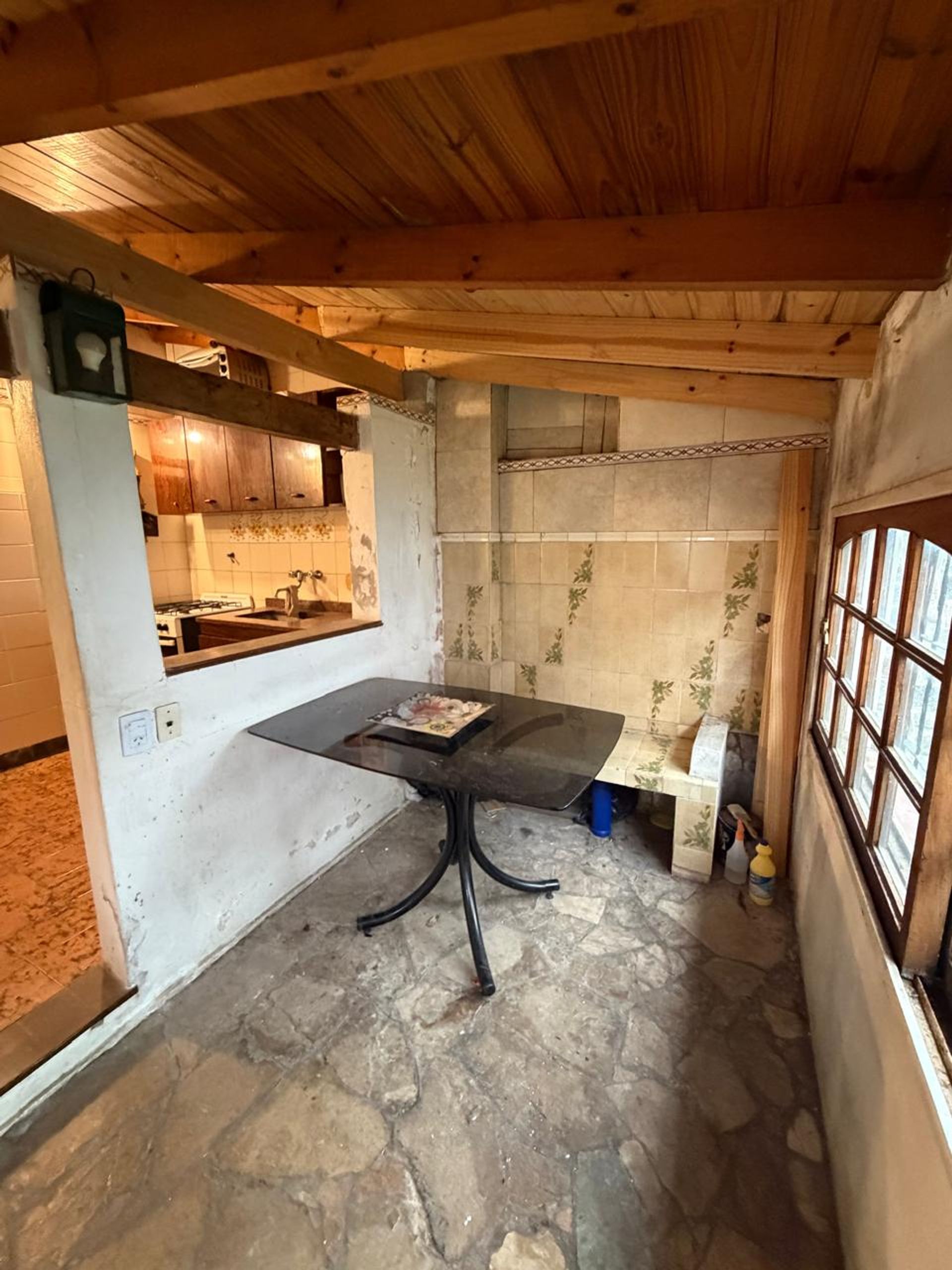 Casa en Alquiler en Moron, G.B.A. Zona Oeste