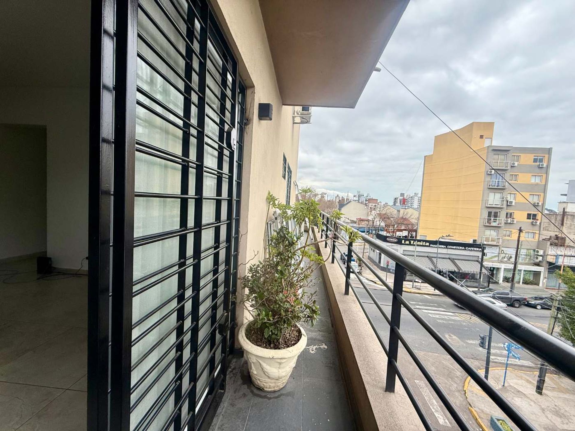 Departamento en Venta en Tres de Febrero, G.B.A. Zona Oeste