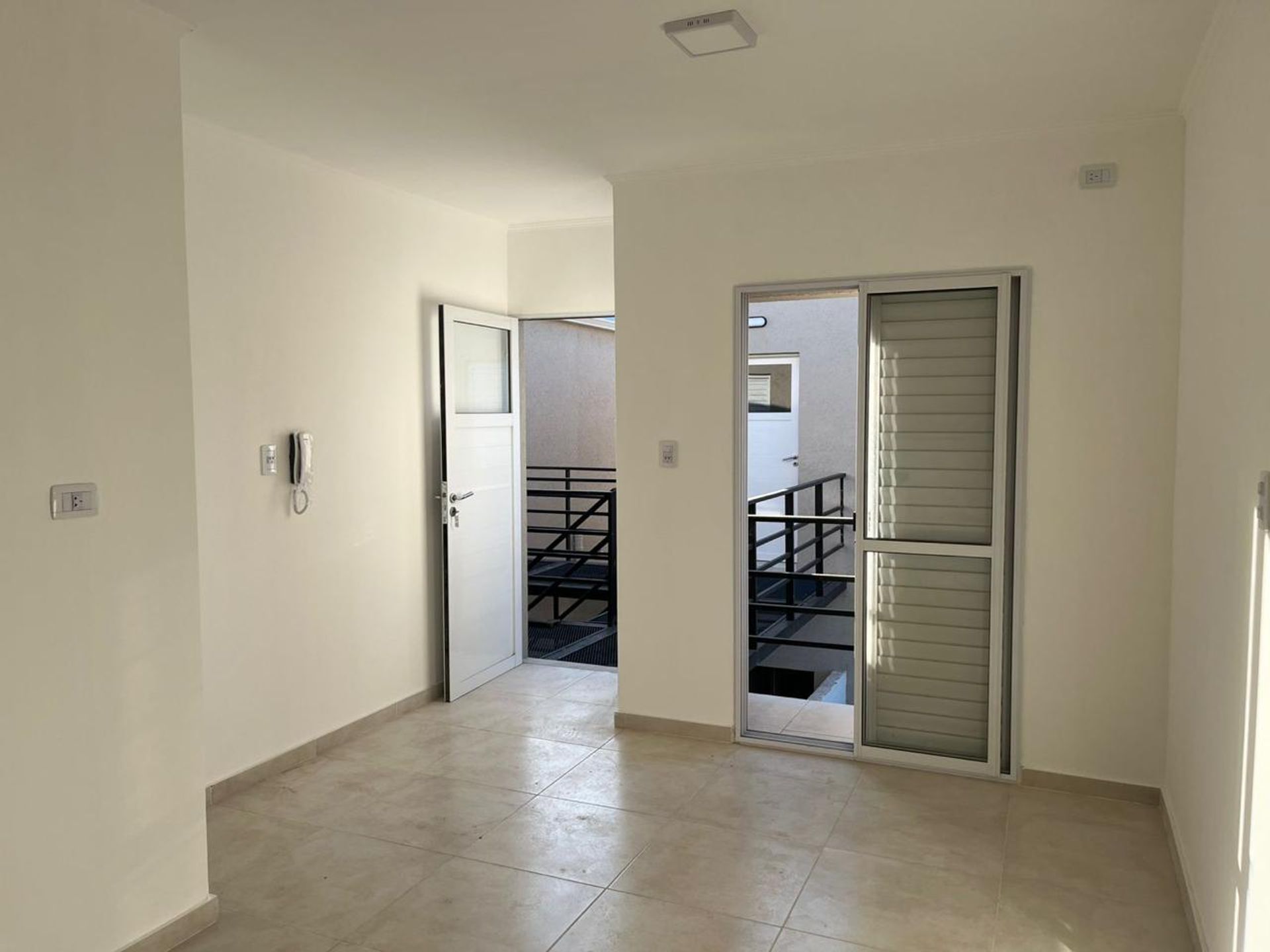 VENTA DEPARTAMENTO 1 DORMITORIO PLANTA ALTA - 9