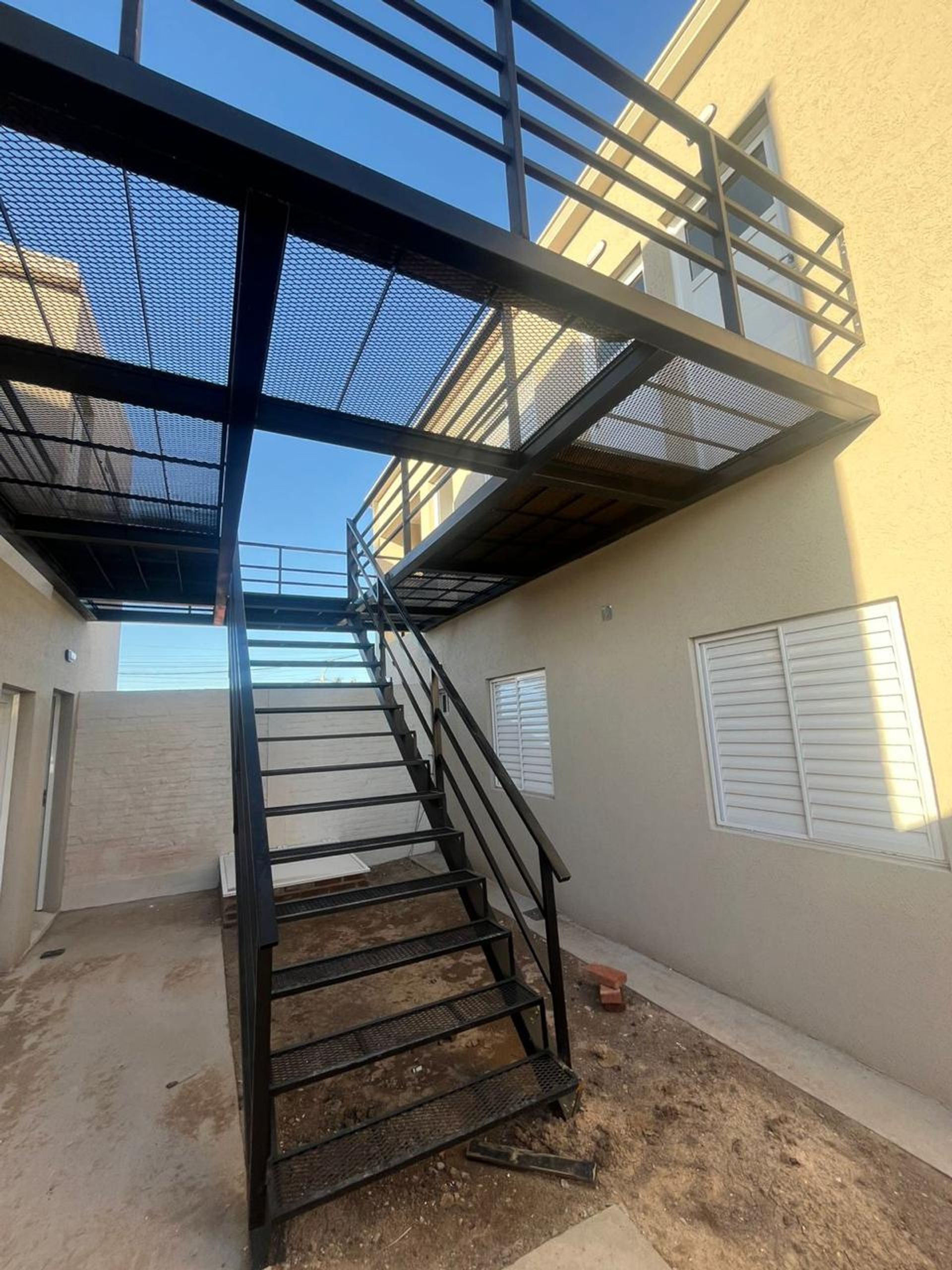 VENTA DEPARTAMENTO 1 DORMITORIO PLANTA ALTA - 3