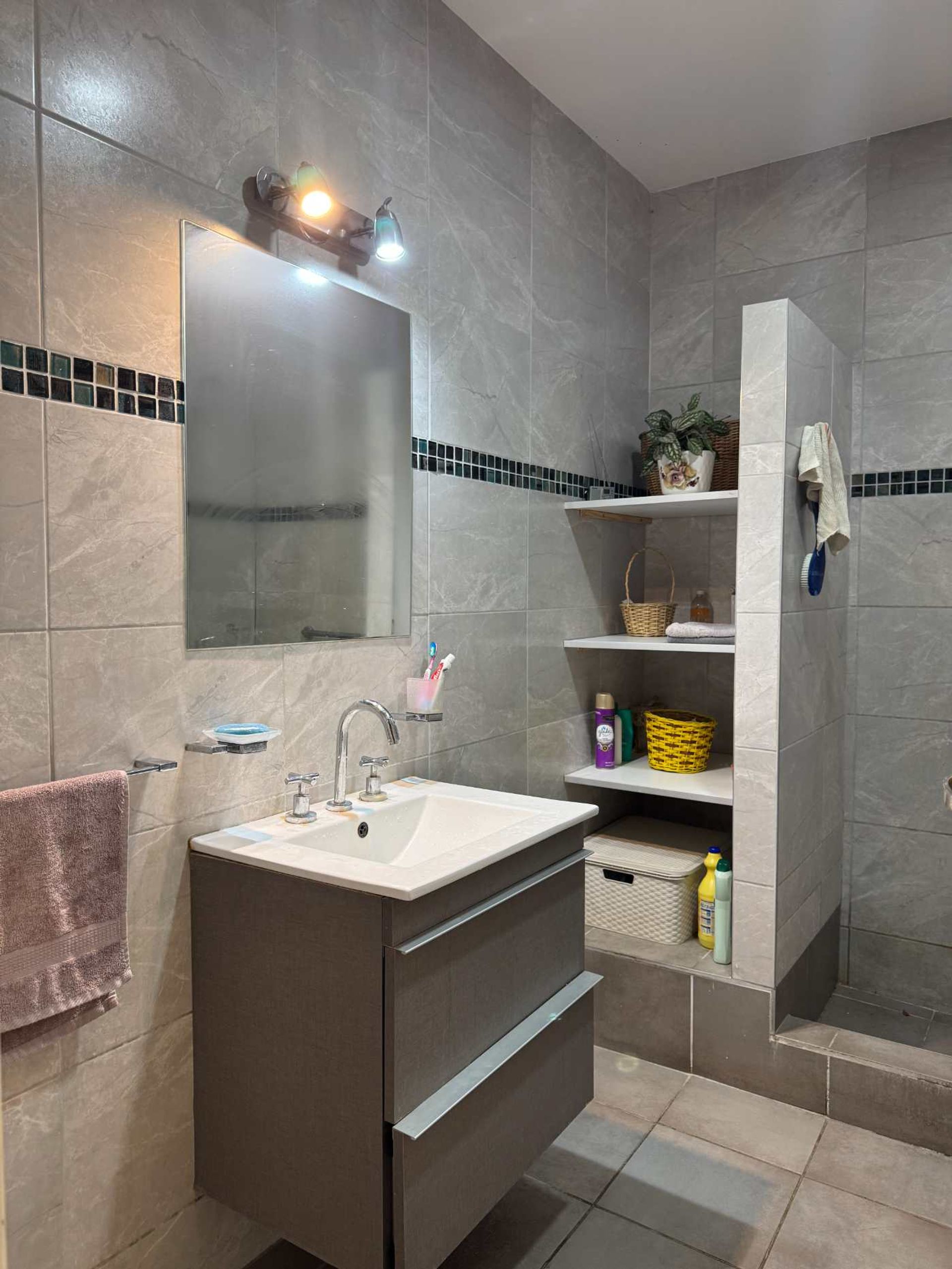 Casa en Venta en Guaymallen, Mendoza