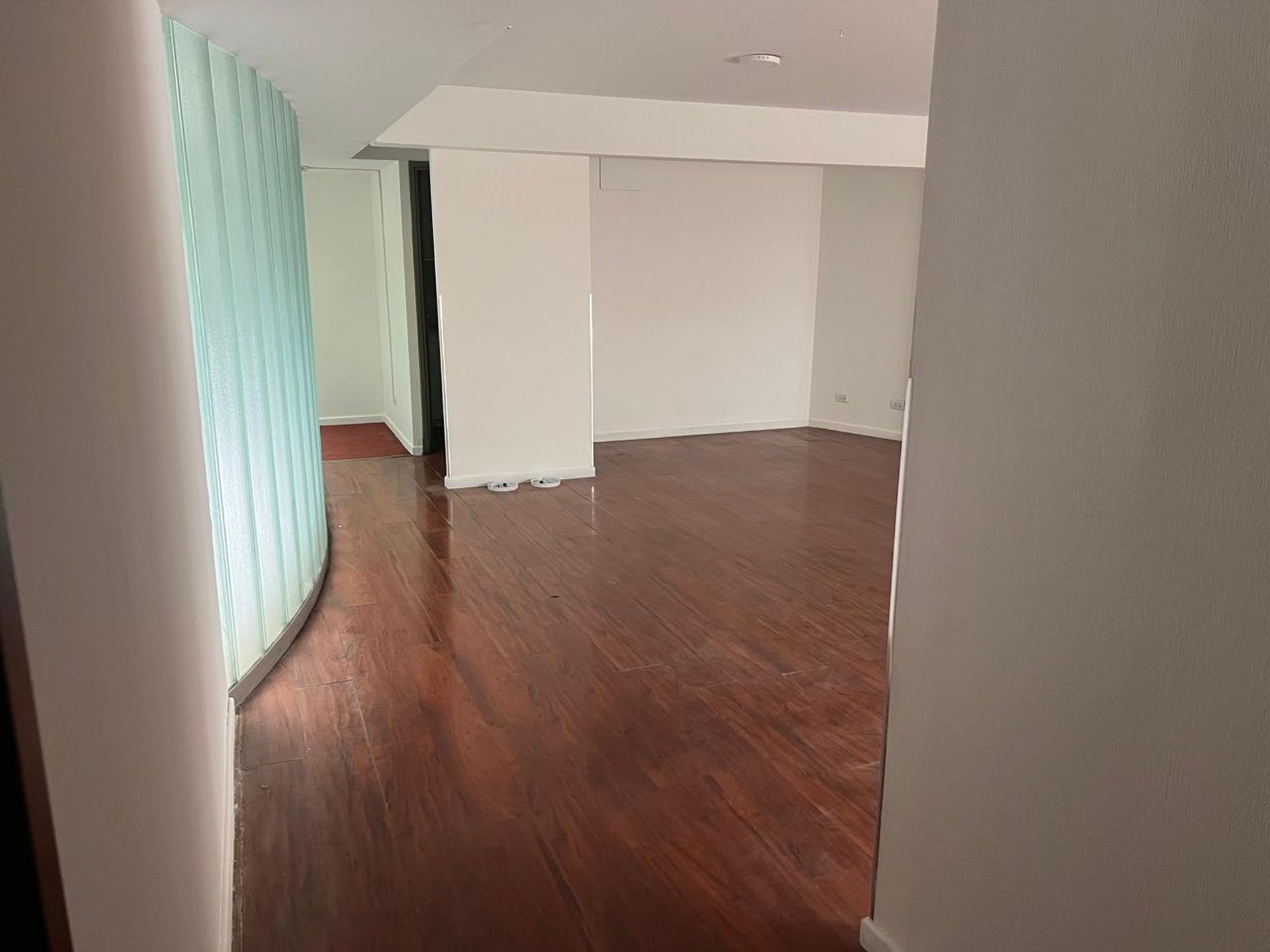 Oficina en Alquiler en Capital, Mendoza - USD 400 | Inmoup - 6