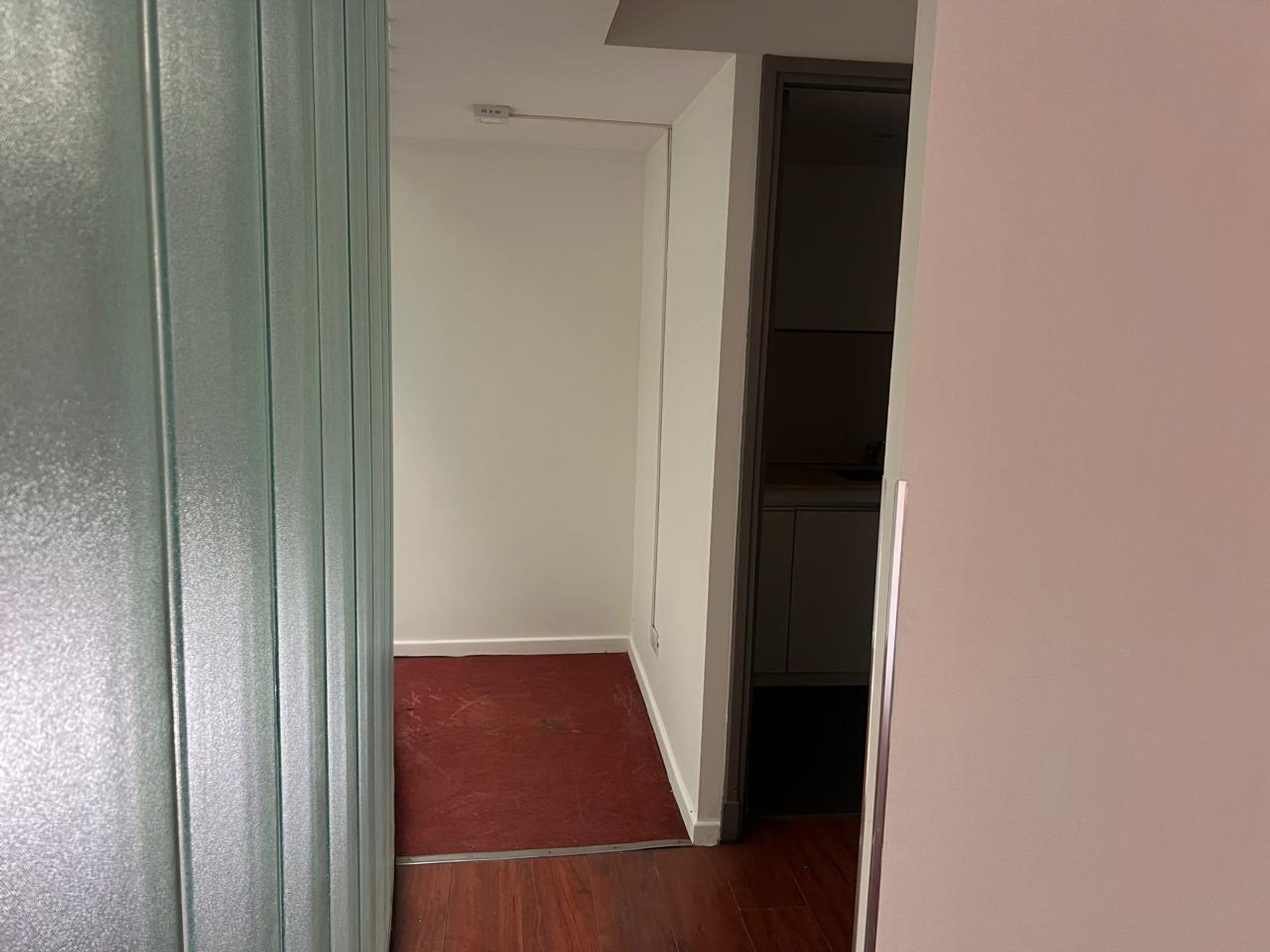 Oficina en Alquiler en Capital, Mendoza - USD 400 | Inmoup - 8