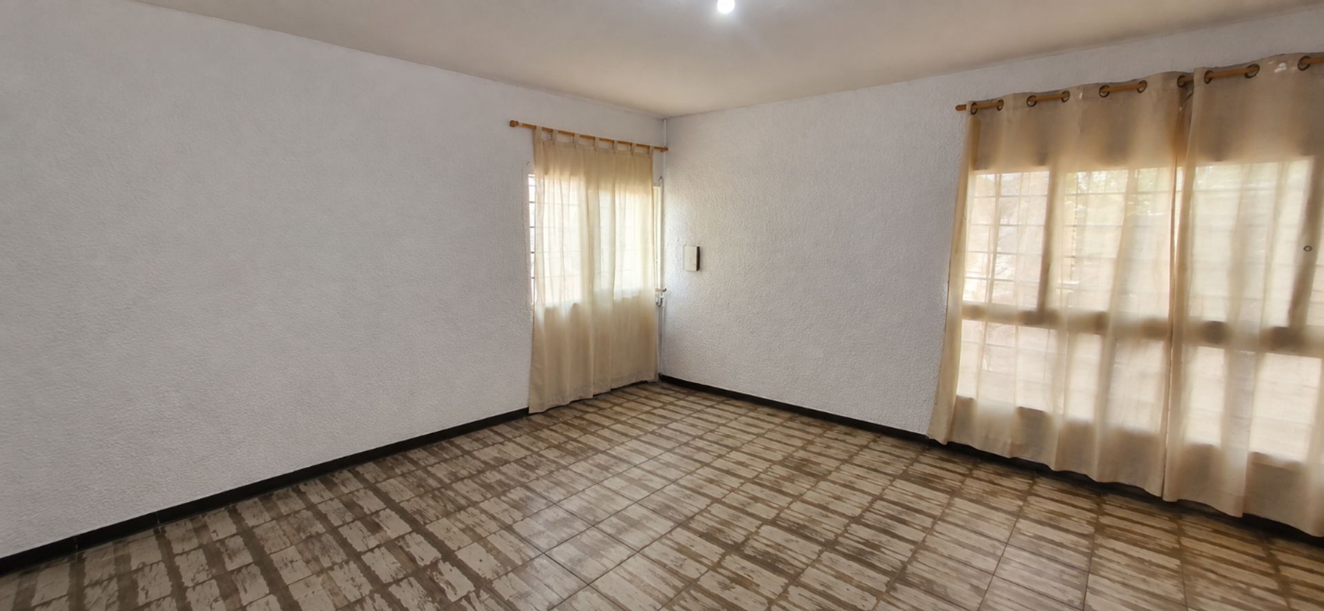 Guaymallen Aragon, Guaymallen, Barrio Avenida 5900