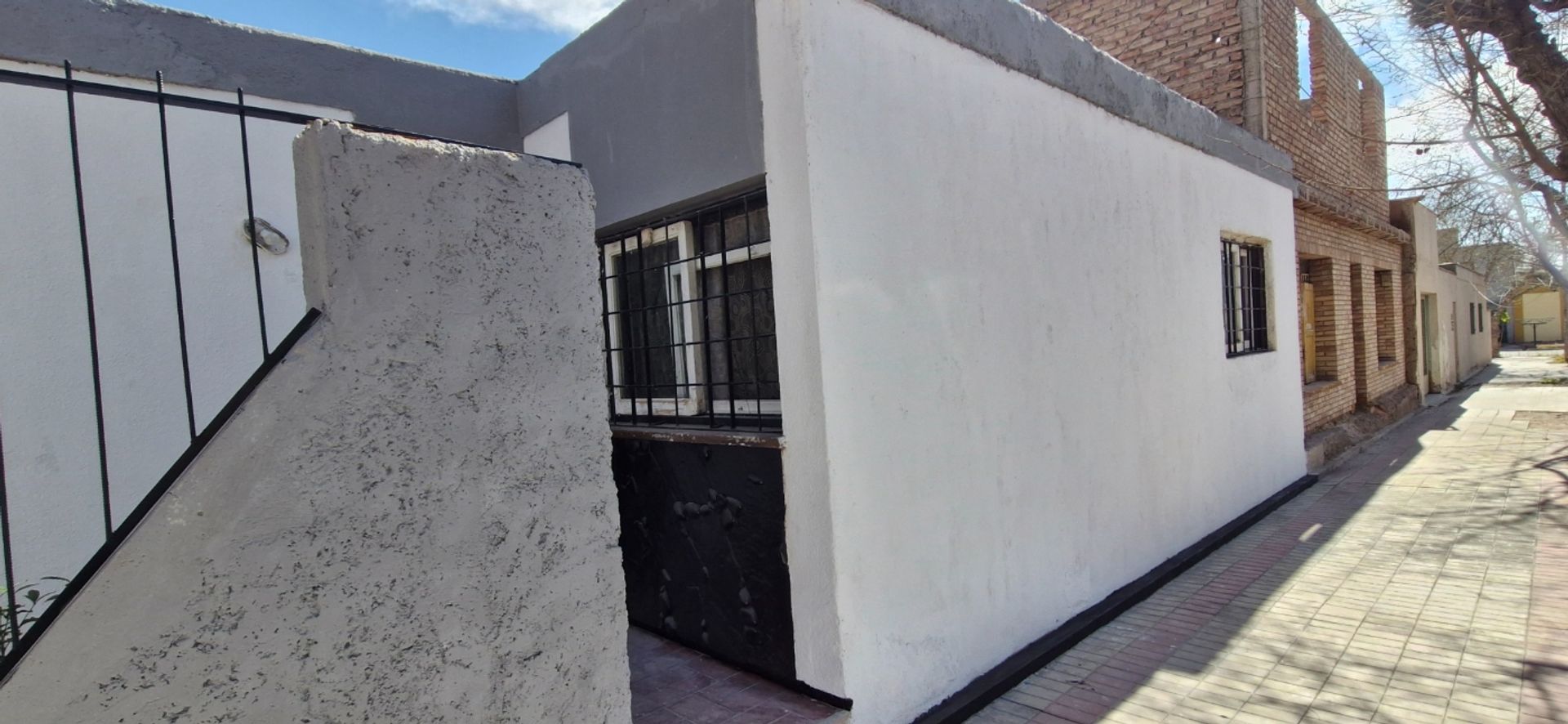 Guaymallen Aragon, Guaymallen, Barrio Avenida 5900