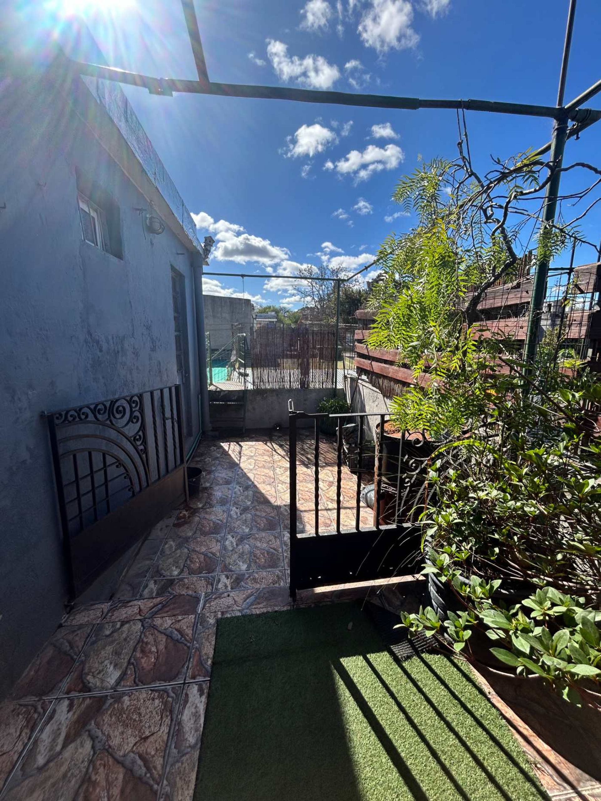 Venta casa PH 2 dorm con garage la teja - 13
