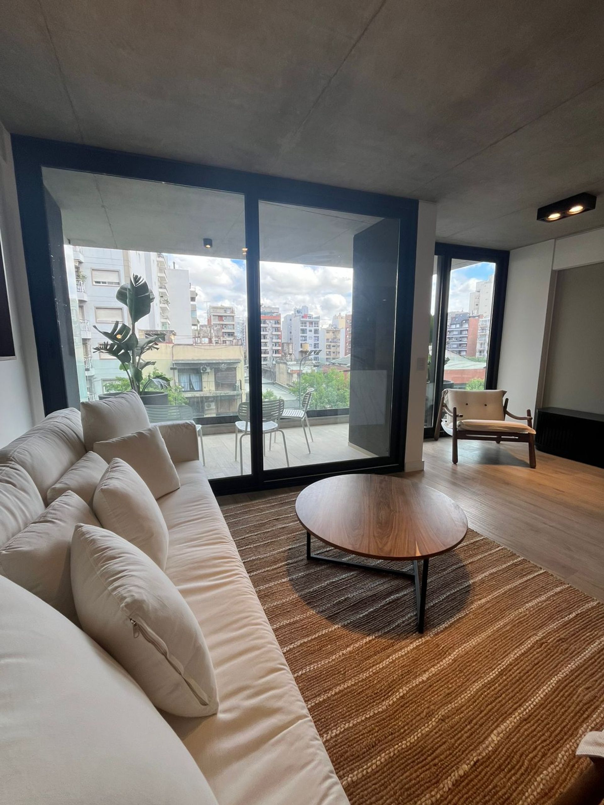 Departamento en Avenida Directorio 700