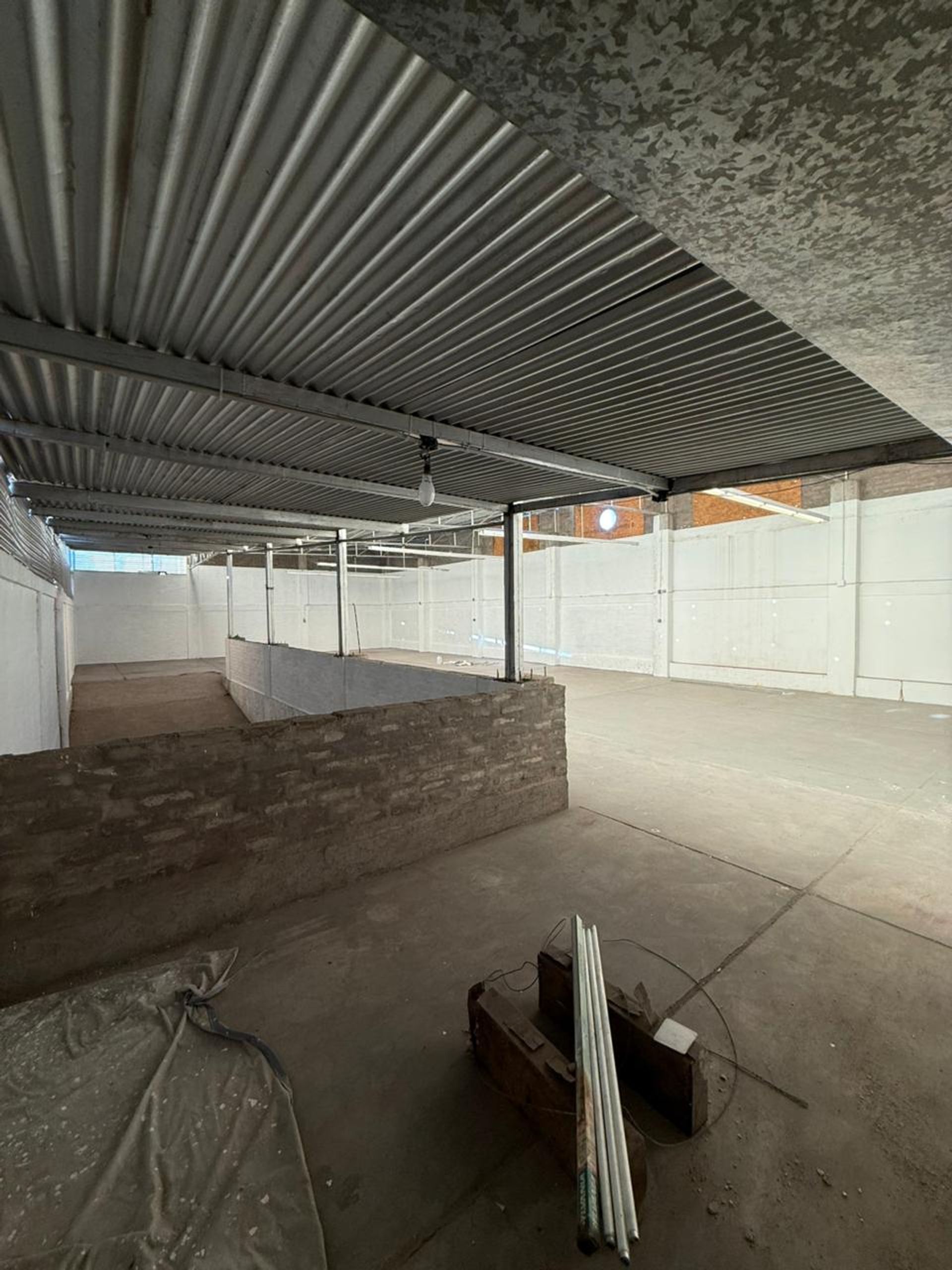 Local Comercial en Venta en Guaymallen, Mendoza - USD 250.000 | Inmoup - 14