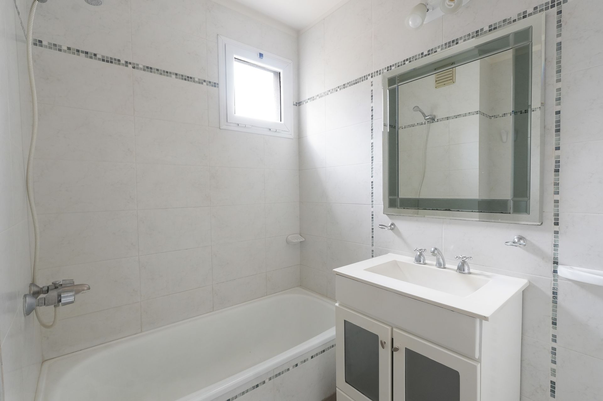 Departamento en Alquiler en San Miguel, G.B.A. Zona Norte
